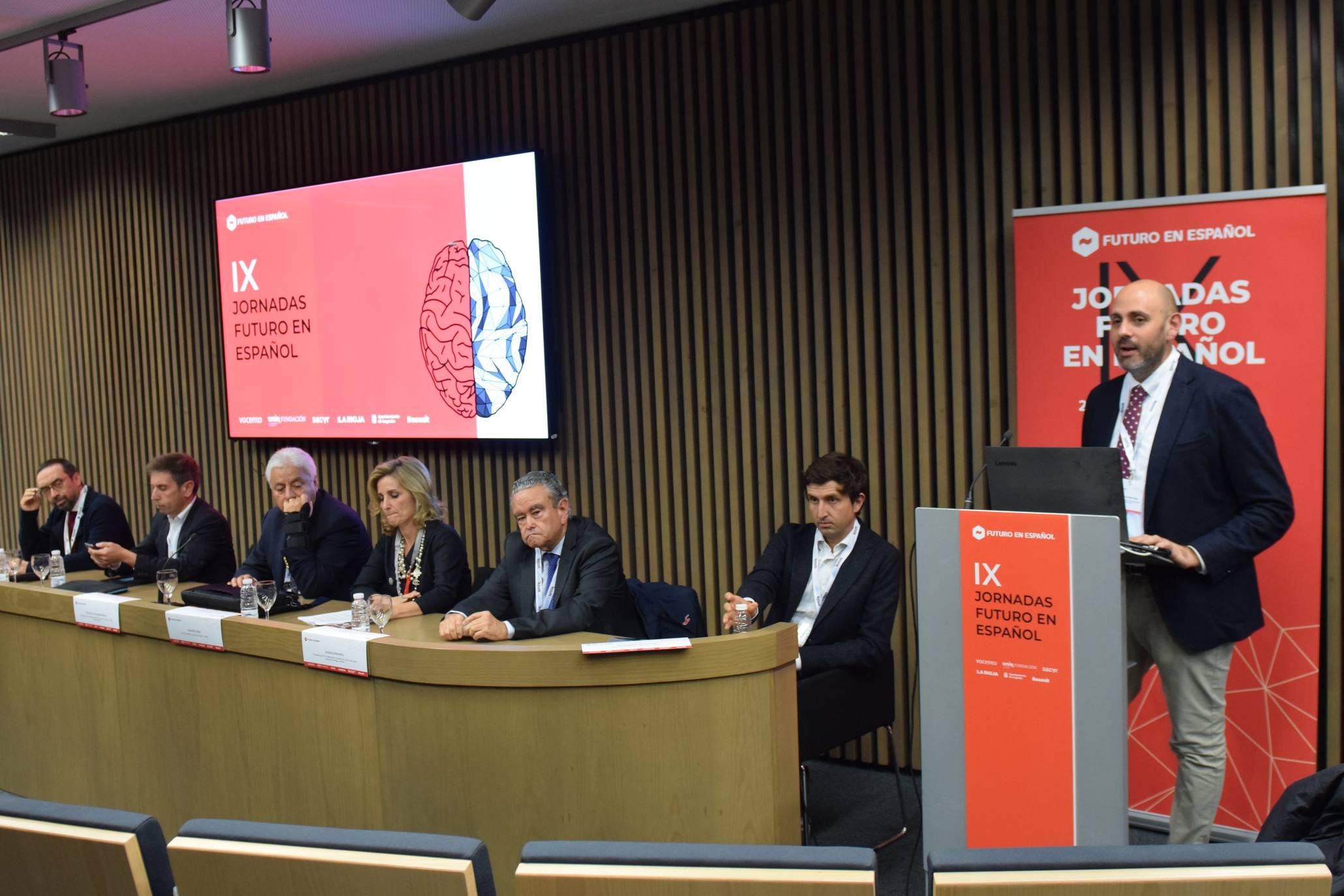 Fotos: Mesa redonda sobre educación en la UNIR en Futuro en Español