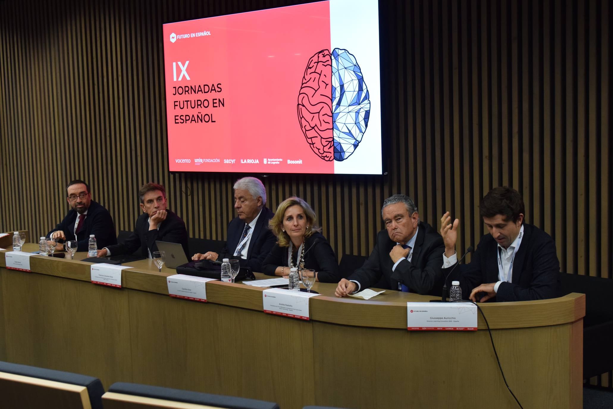 Fotos: Mesa redonda sobre educación en la UNIR en Futuro en Español