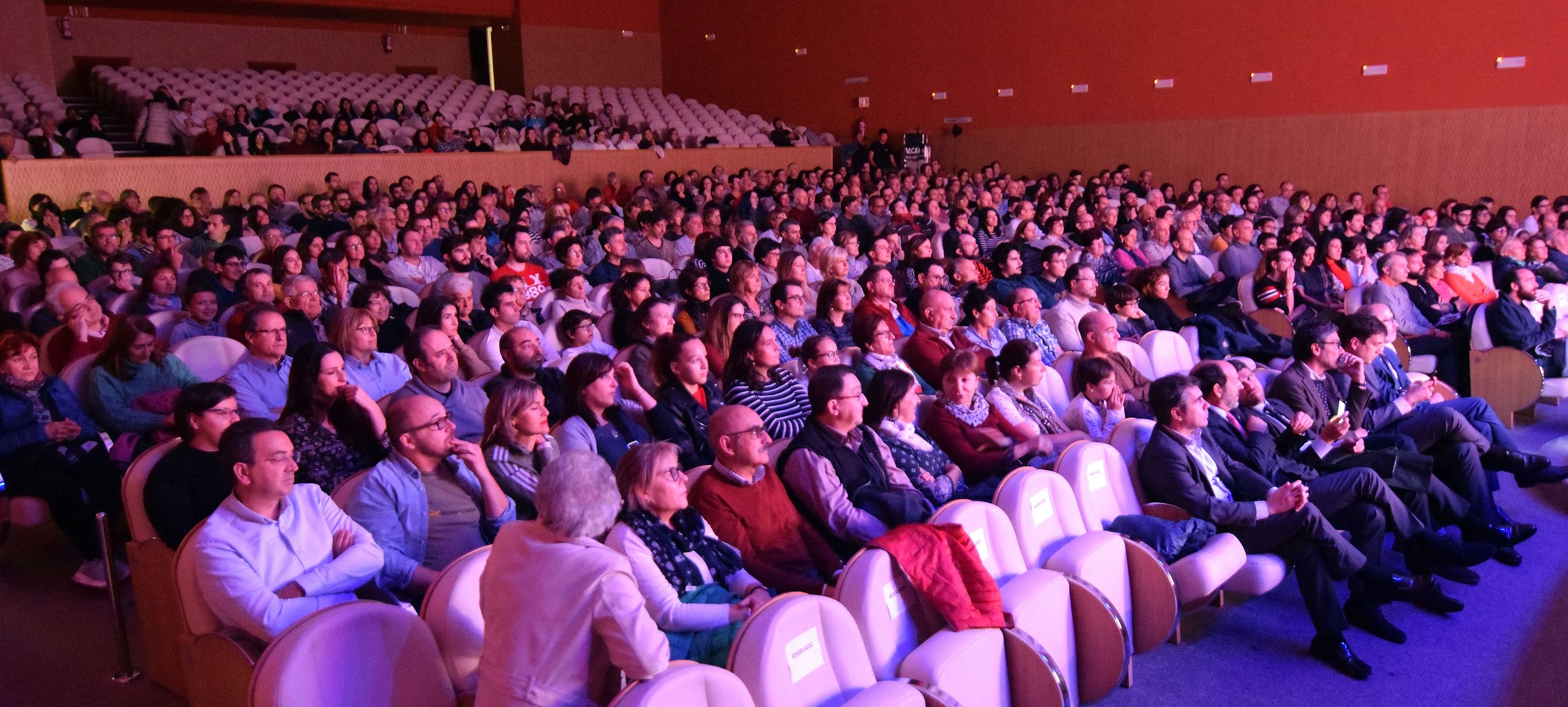 Fotos: Monólogo de Ricardo Moure en las jornadas Futuro en Español