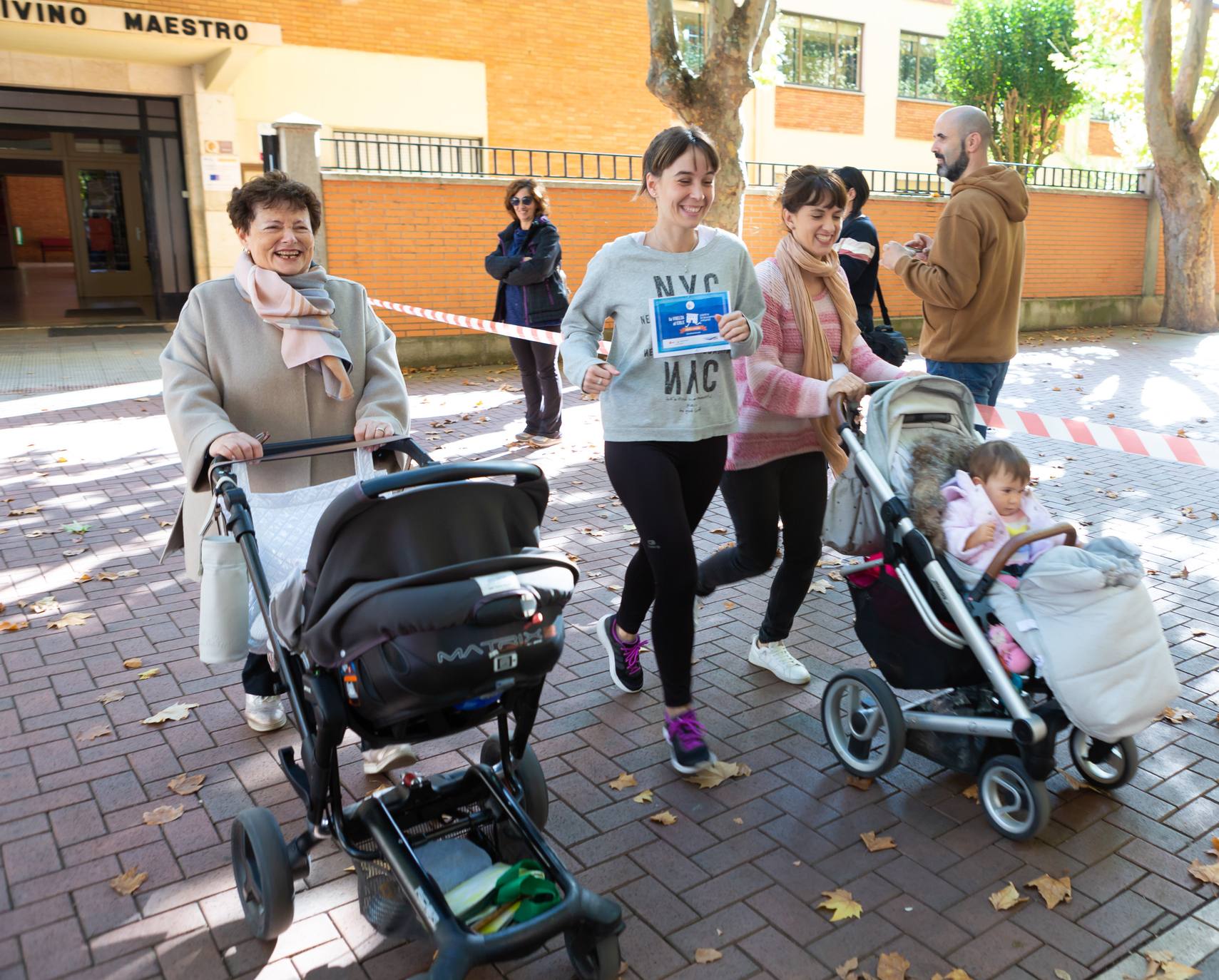 El centro logroñés ha participado en la iniciativa 'La vuelta al cole'