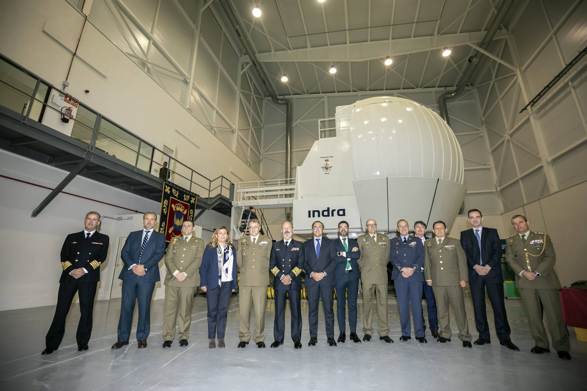 El Ejército de Tierra ha incorporado a la base de helicópteros de Agoncillo (La Rioja) el primer simulador de vuelo, del NH-90, con el que podrán trabajar de forma interconectada con otras escuelas de pilotos de este cuerpo y, en el futuro, del Ejército del Aire y de la Armada.