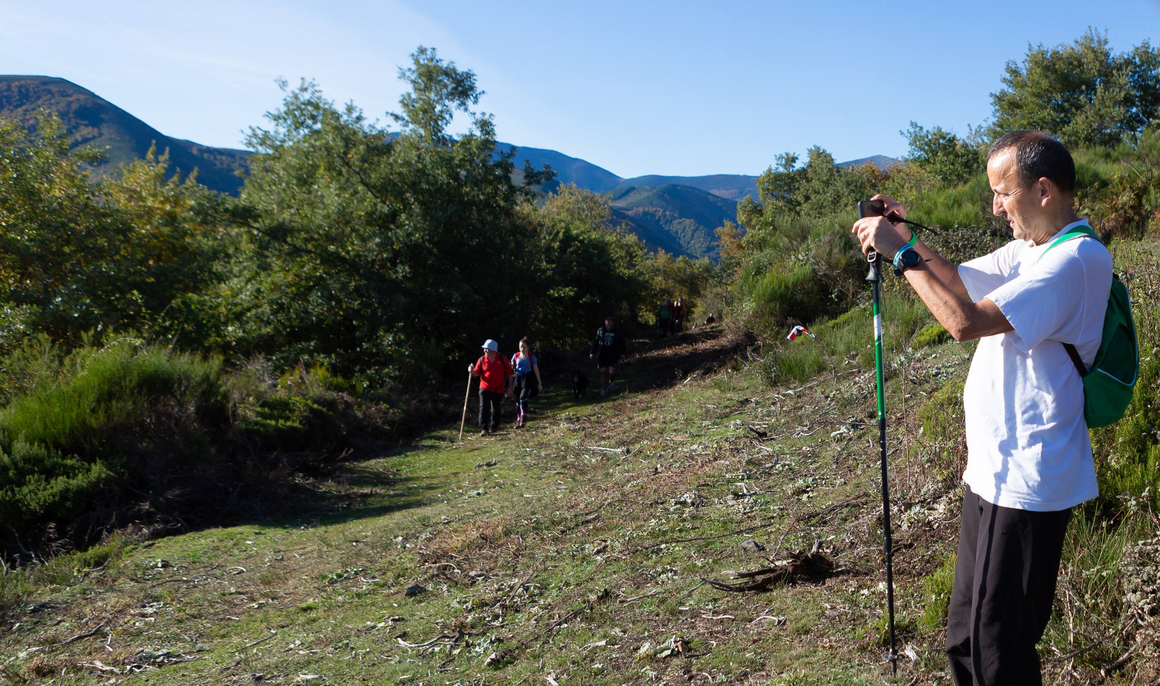 La marcha otoñal ha reunido a 450 senderistas 