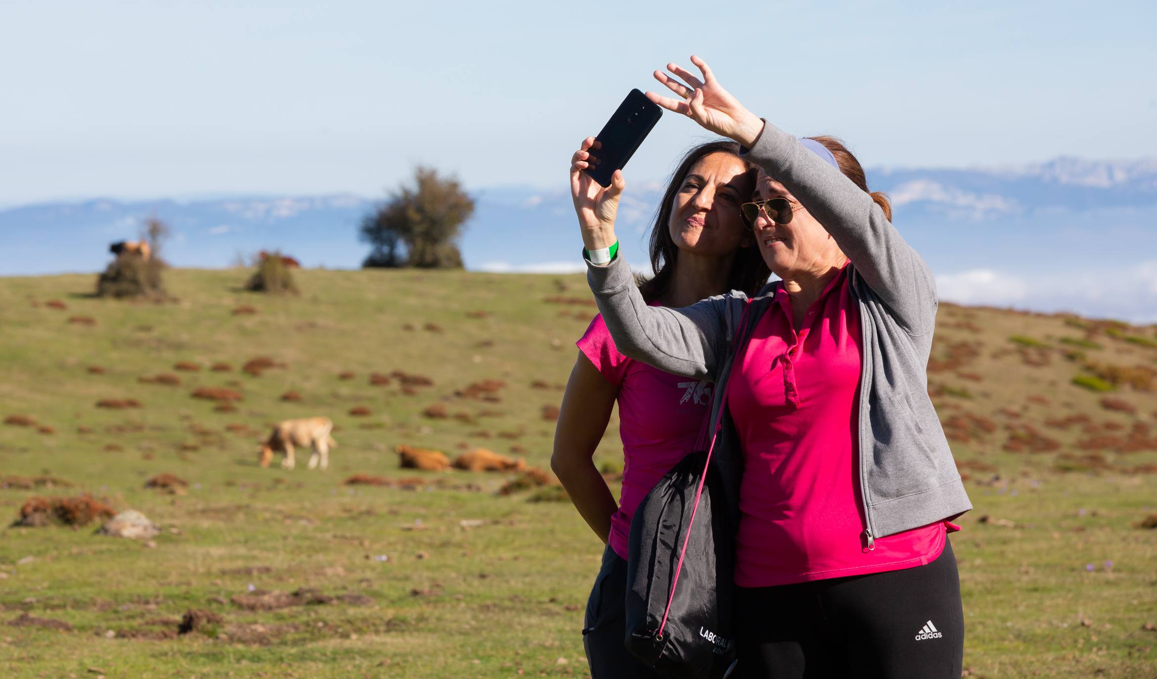 La marcha otoñal ha reunido a 450 senderistas 