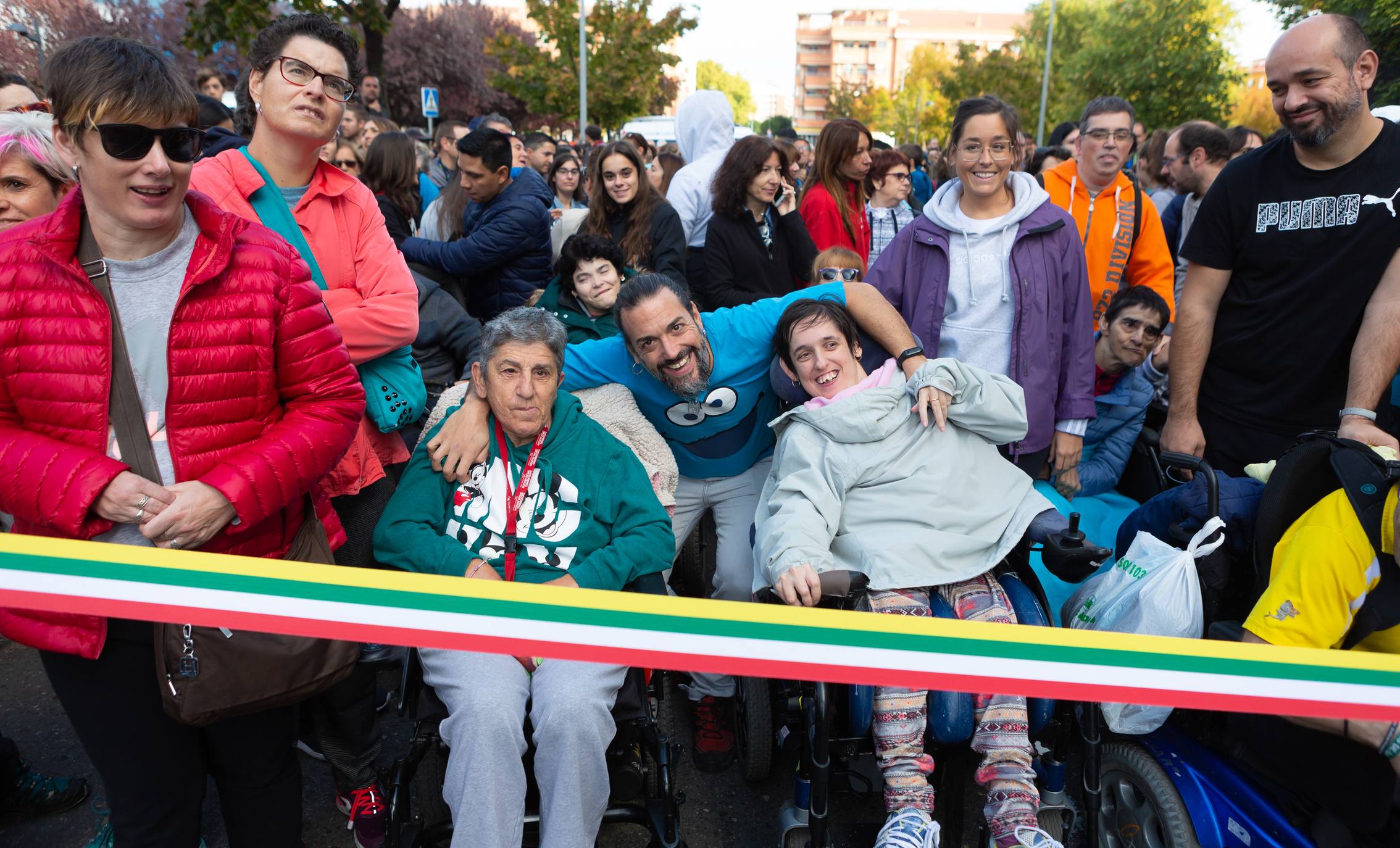 Los marchosos tienen que completar un recorrido llano de 19 kilómetros, desde la capital riojana hacia Villamediana de Iregua, Alberite y Lardero