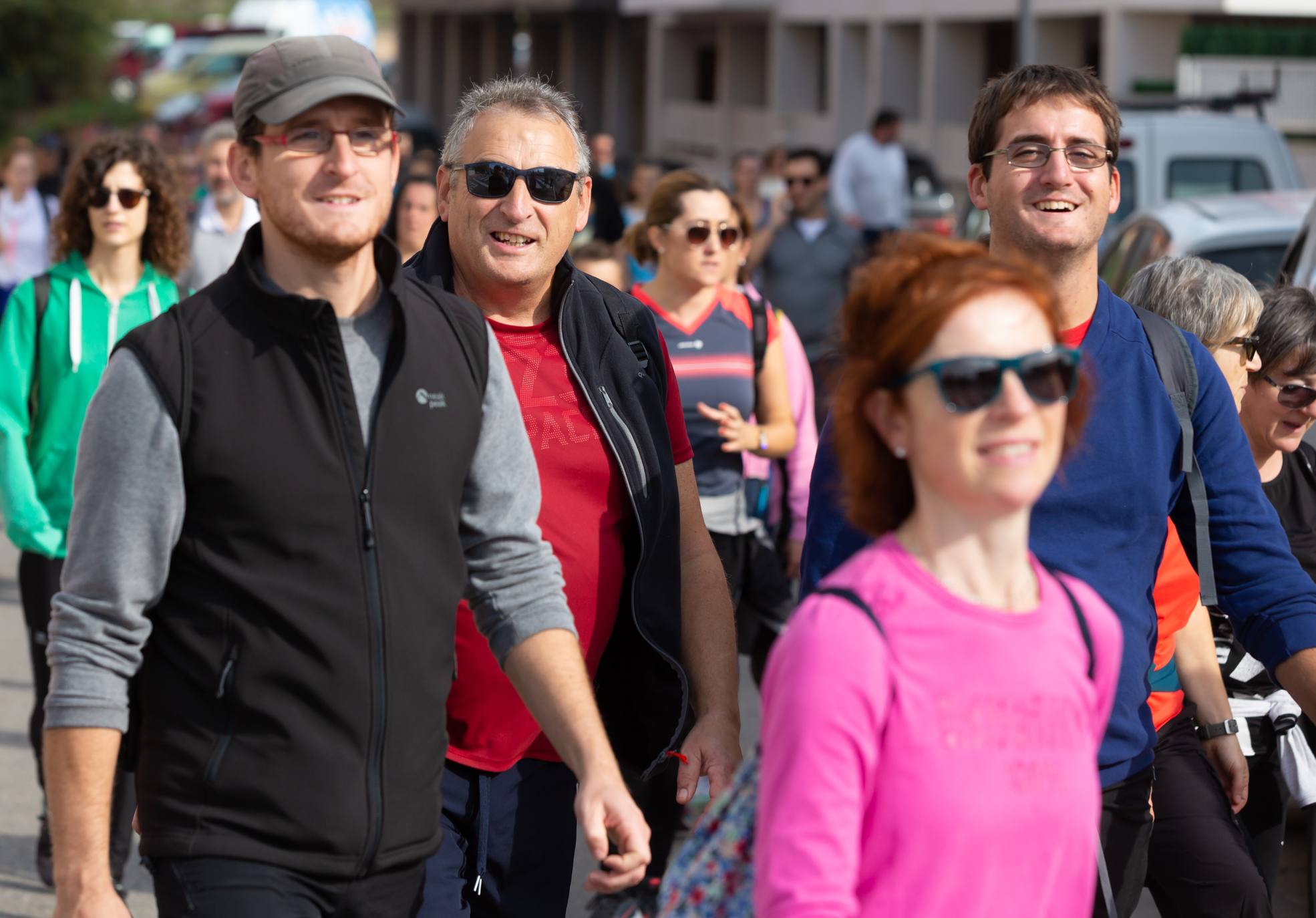 Los marchosos tienen que completar un recorrido llano de 19 kilómetros, desde la capital riojana hacia Villamediana de Iregua, Alberite y Lardero