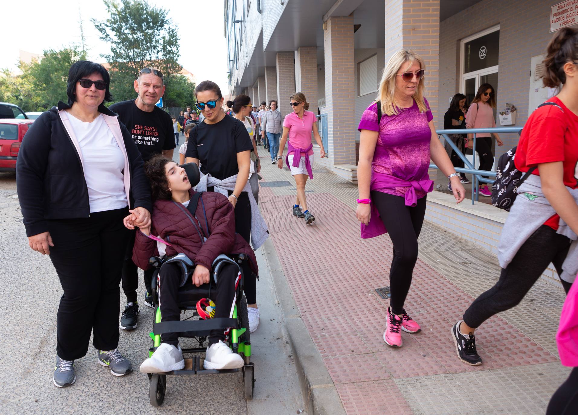 Los marchosos tienen que completar un recorrido llano de 19 kilómetros, desde la capital riojana hacia Villamediana de Iregua, Alberite y Lardero