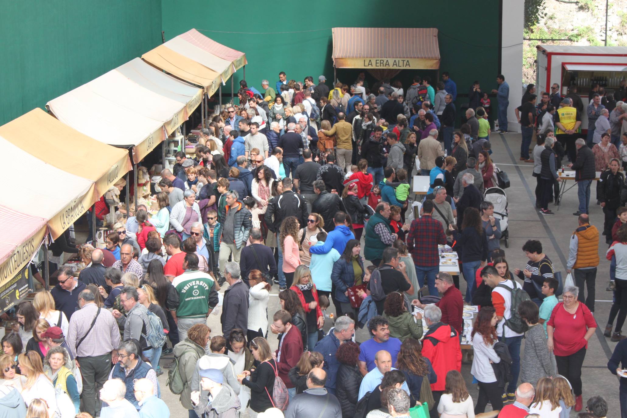 Casi 6.000 personas acudieron a la localidad riojana. 