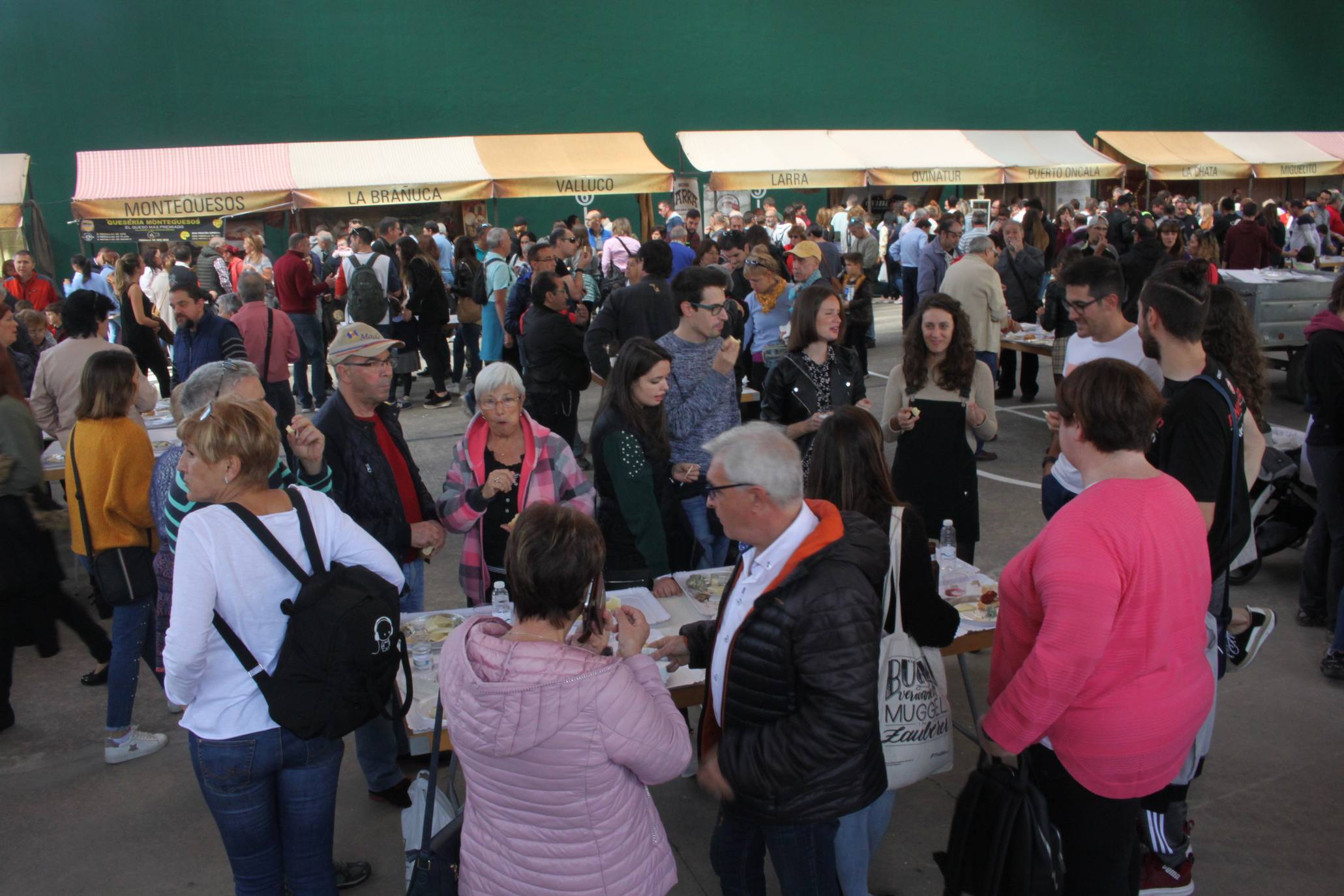 Casi 6.000 personas acudieron a la localidad riojana. 