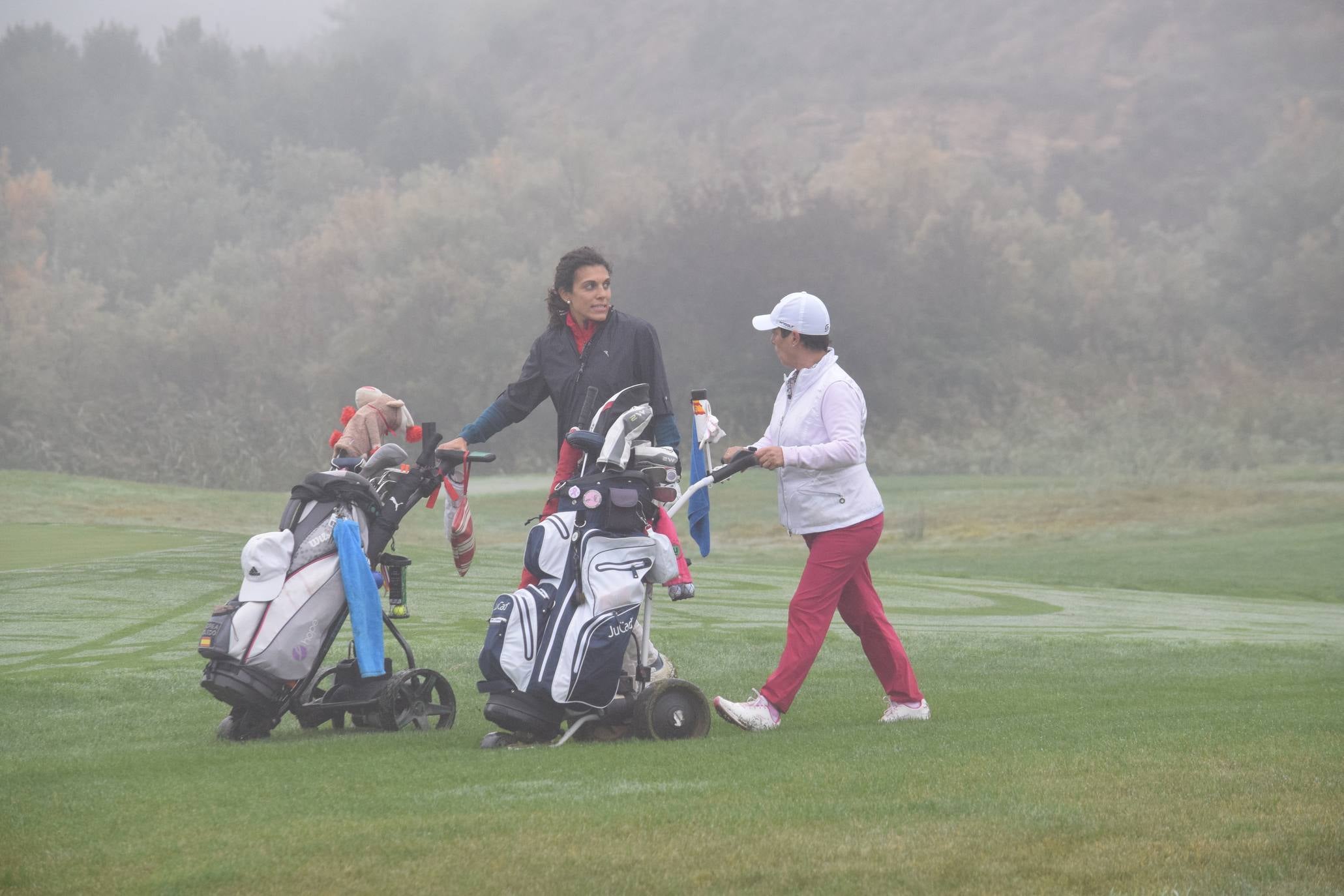 Los jugadores pasaron un gran día de golf en el último torneo de la Liga de Golf y Vino antes de la gran final.