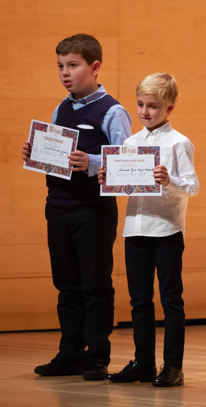 Este miércoles ha tenido lugar en el Riojafórum el festival de piano donde se galardonó a los pianistas vencedores de las diferentes categorías. Una jornada lúdica donde se interpretaron algunas de las piezas más conocidas del género musical