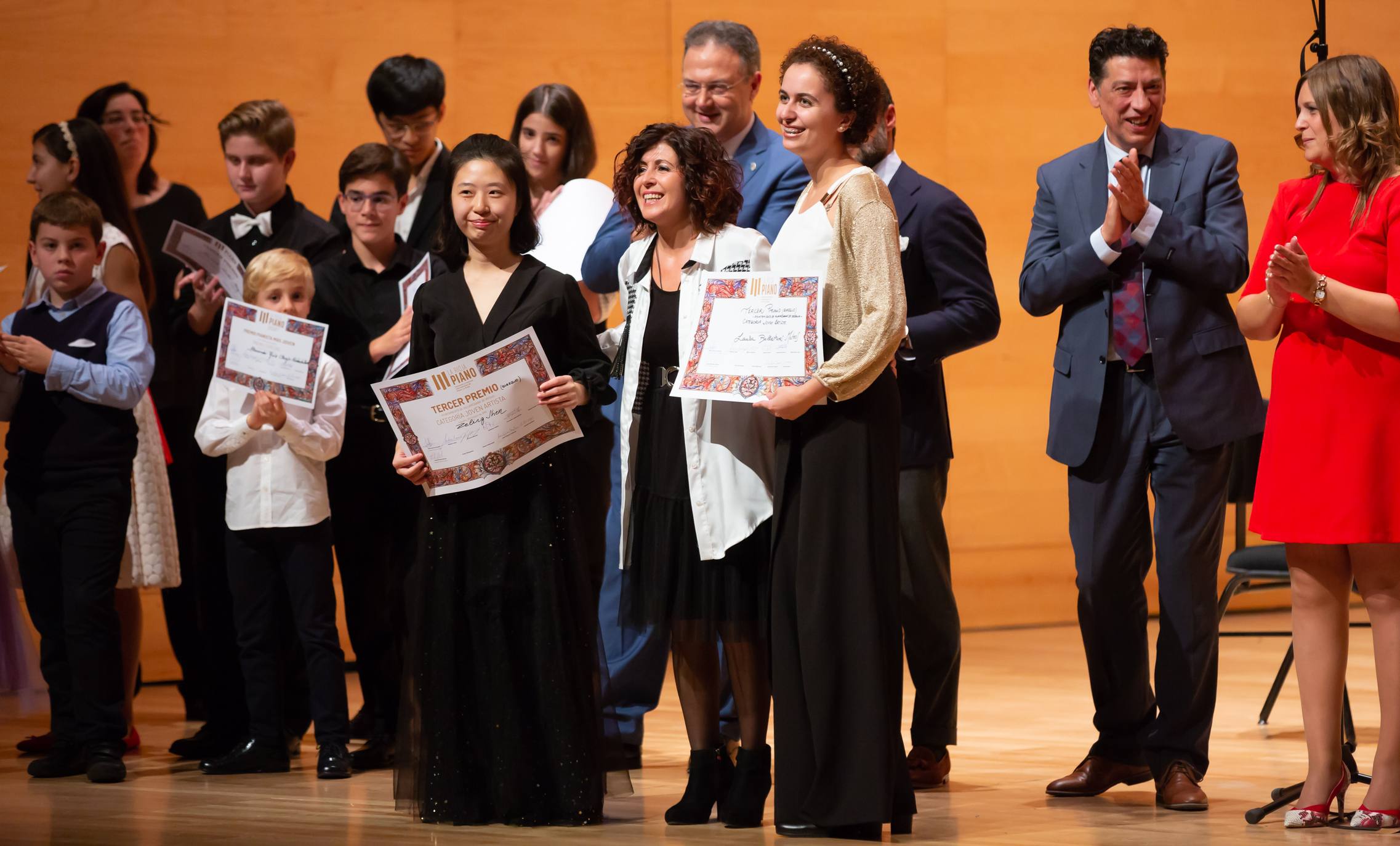 Este miércoles ha tenido lugar en el Riojafórum el festival de piano donde se galardonó a los pianistas vencedores de las diferentes categorías. Una jornada lúdica donde se interpretaron algunas de las piezas más conocidas del género musical