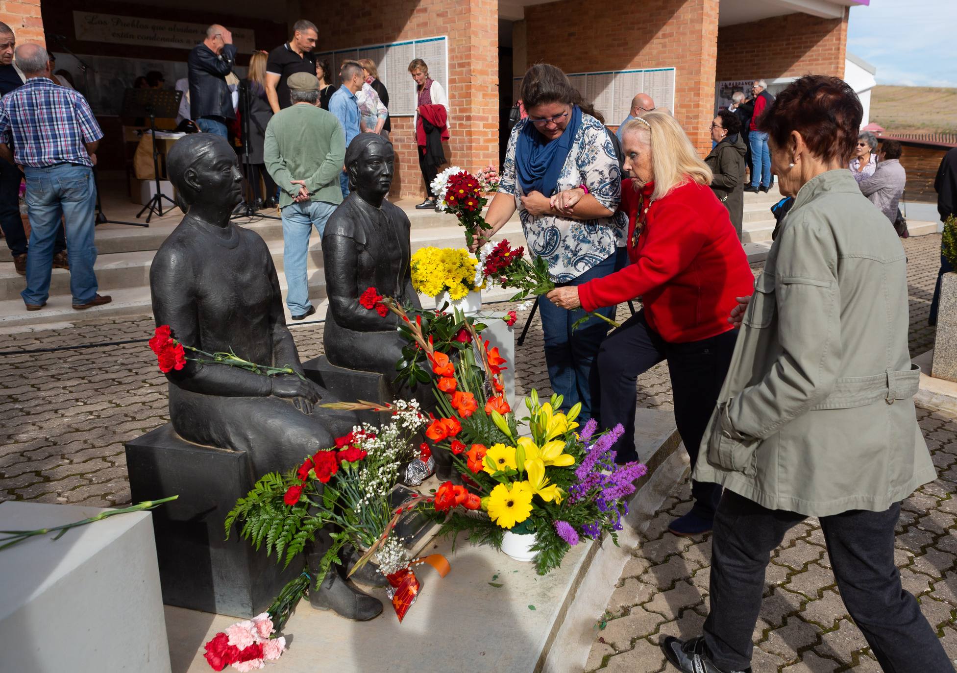 Fotos: Homenaje de La Barranca a las víctimas de la Guerra Civil