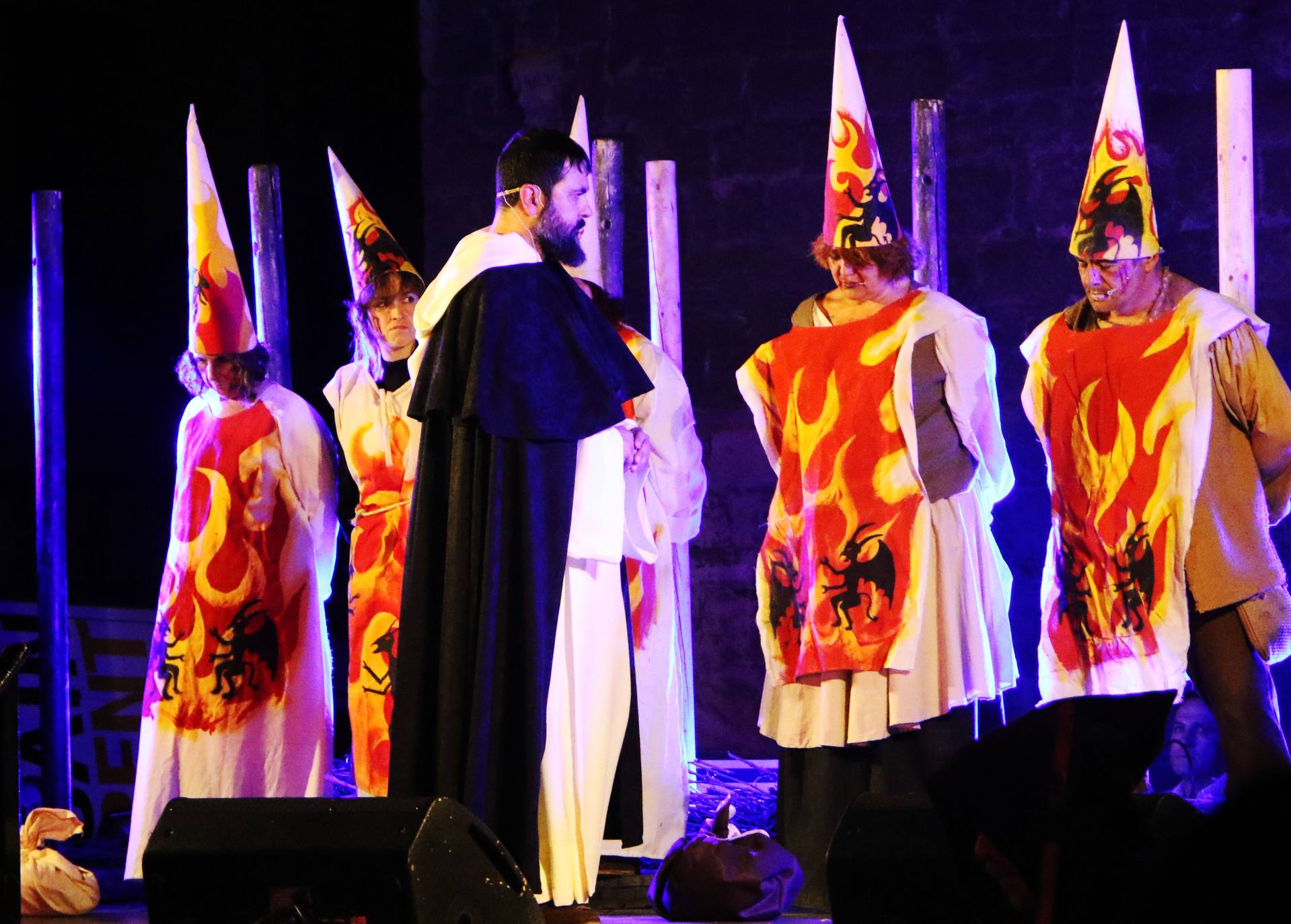 Logroño ha vivido una nueva jornada de actos dentro del programa de las Brujas de Zugarramurdi. 