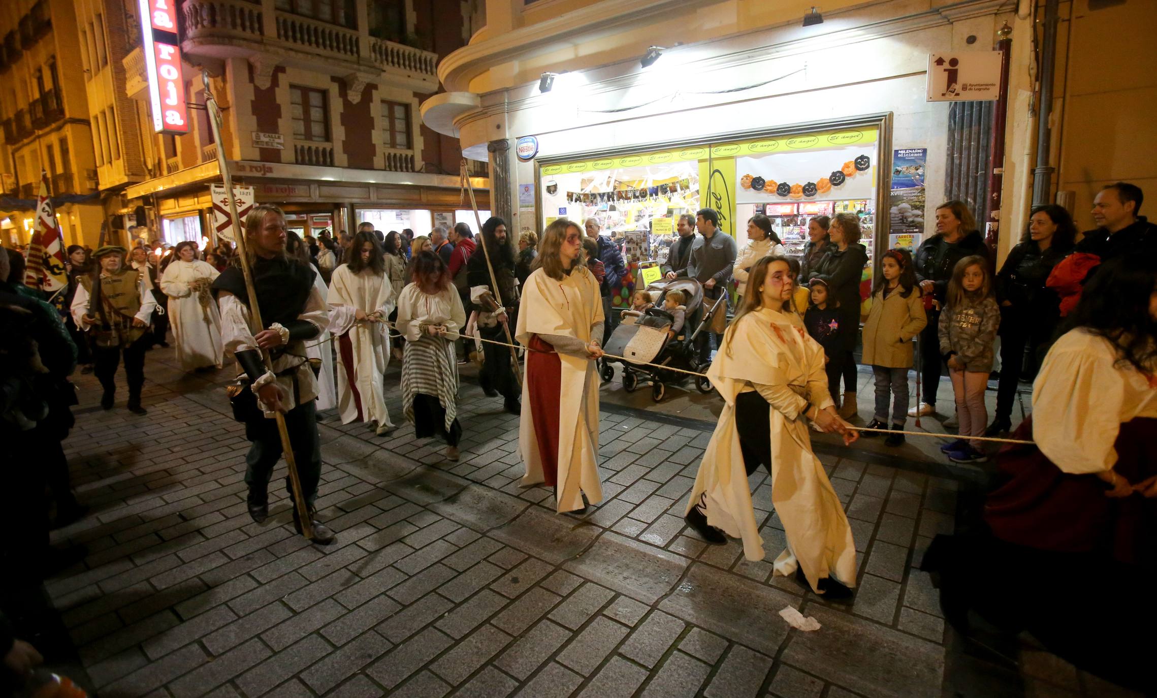 Logroño ha vivido una nueva jornada de actos dentro del programa de las Brujas de Zugarramurdi. 