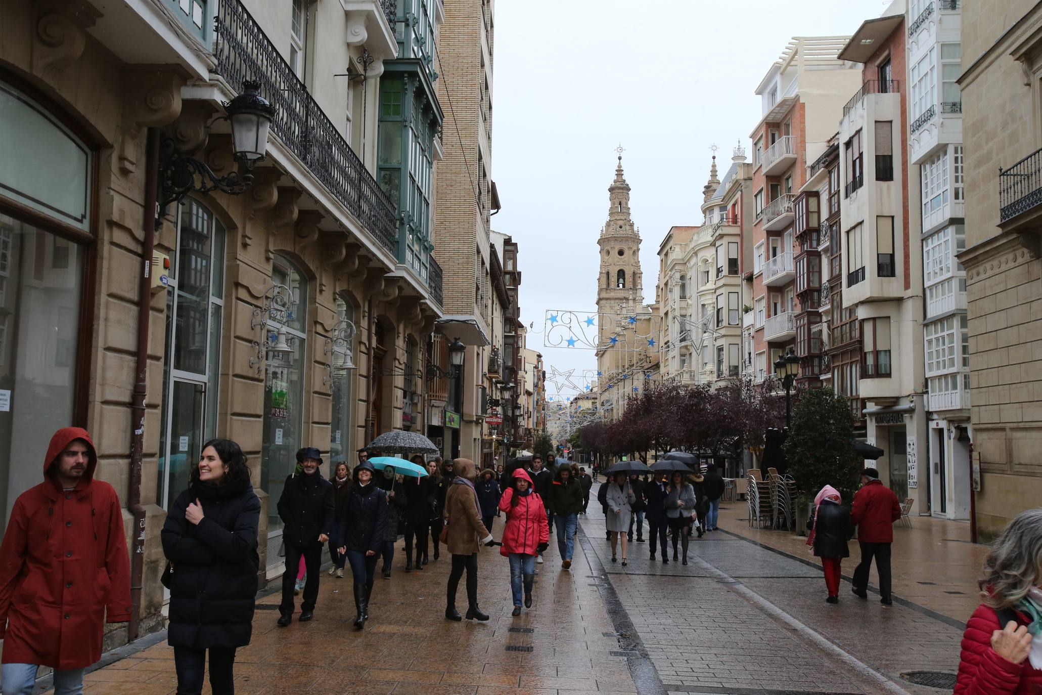 Visita guiada por los edificios del Luis Barrón en Logroño