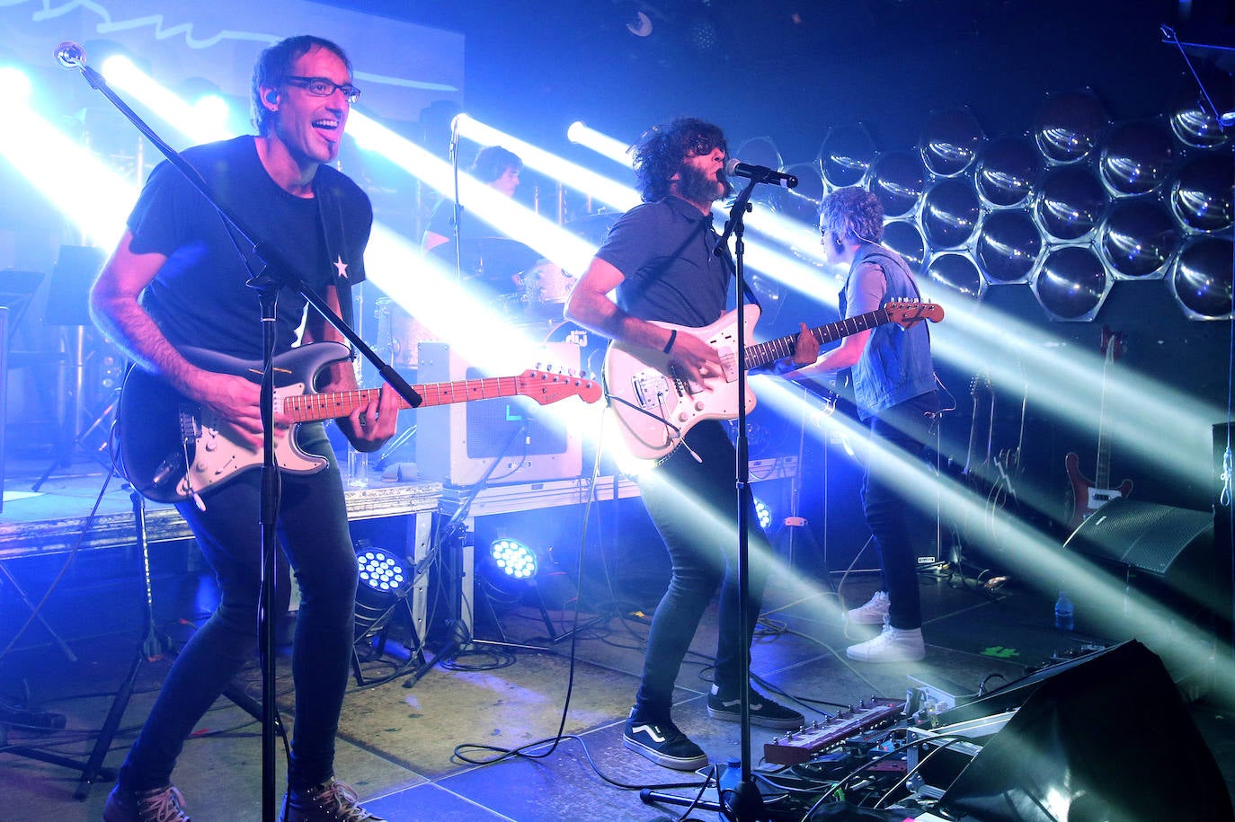 El grupo riojano presentó ayer en directo su primer disco 'Animal' en la sala Concept