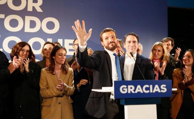 El líder del PP, Pablo Casado, durante su comparecencia en Génova.