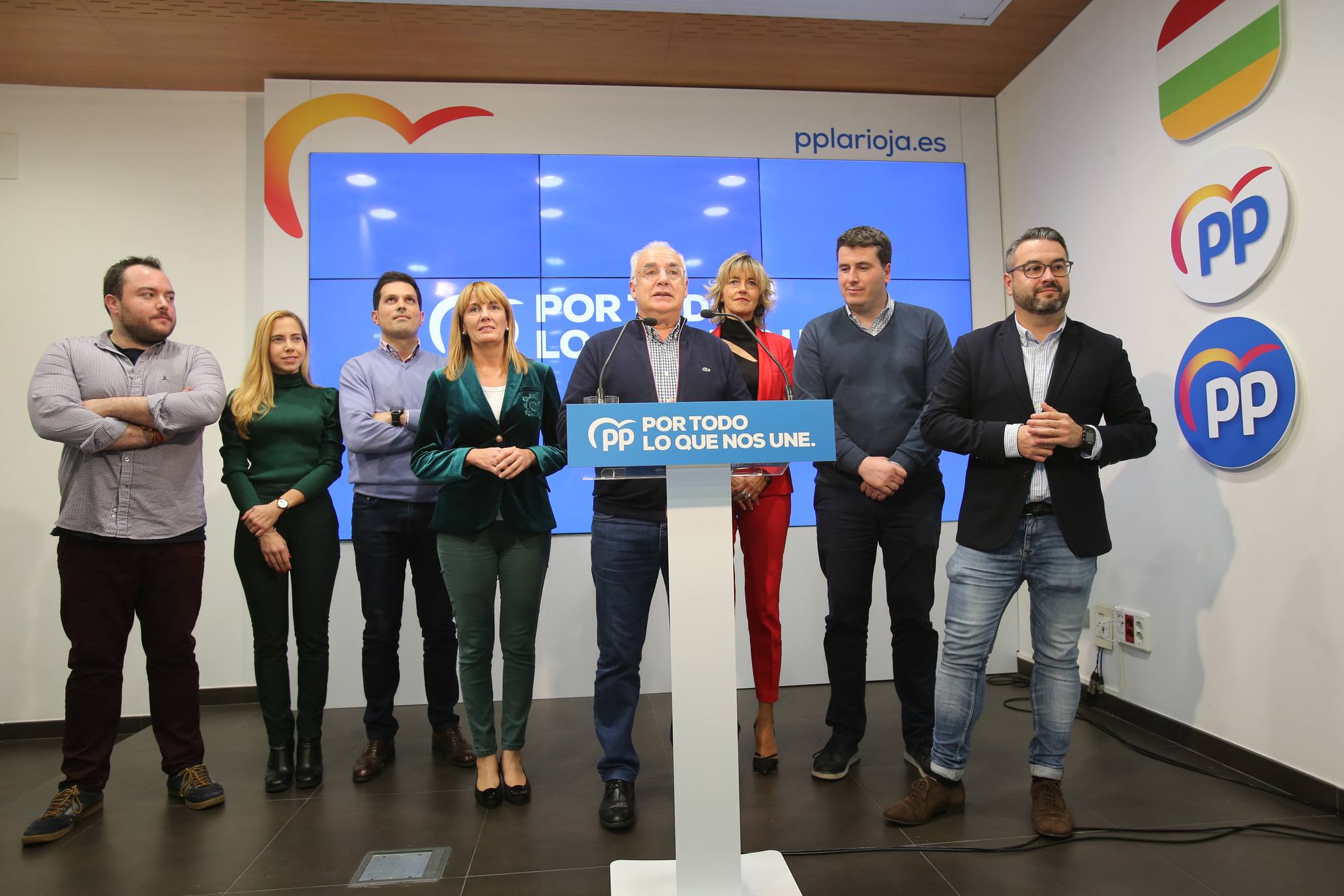 Los populares no han logrado cumplir su expectativa de superar a los socialistas en el Senado, pero Ceniceros ha reivindicado «los buenos resultados» del PP en la Rioja«