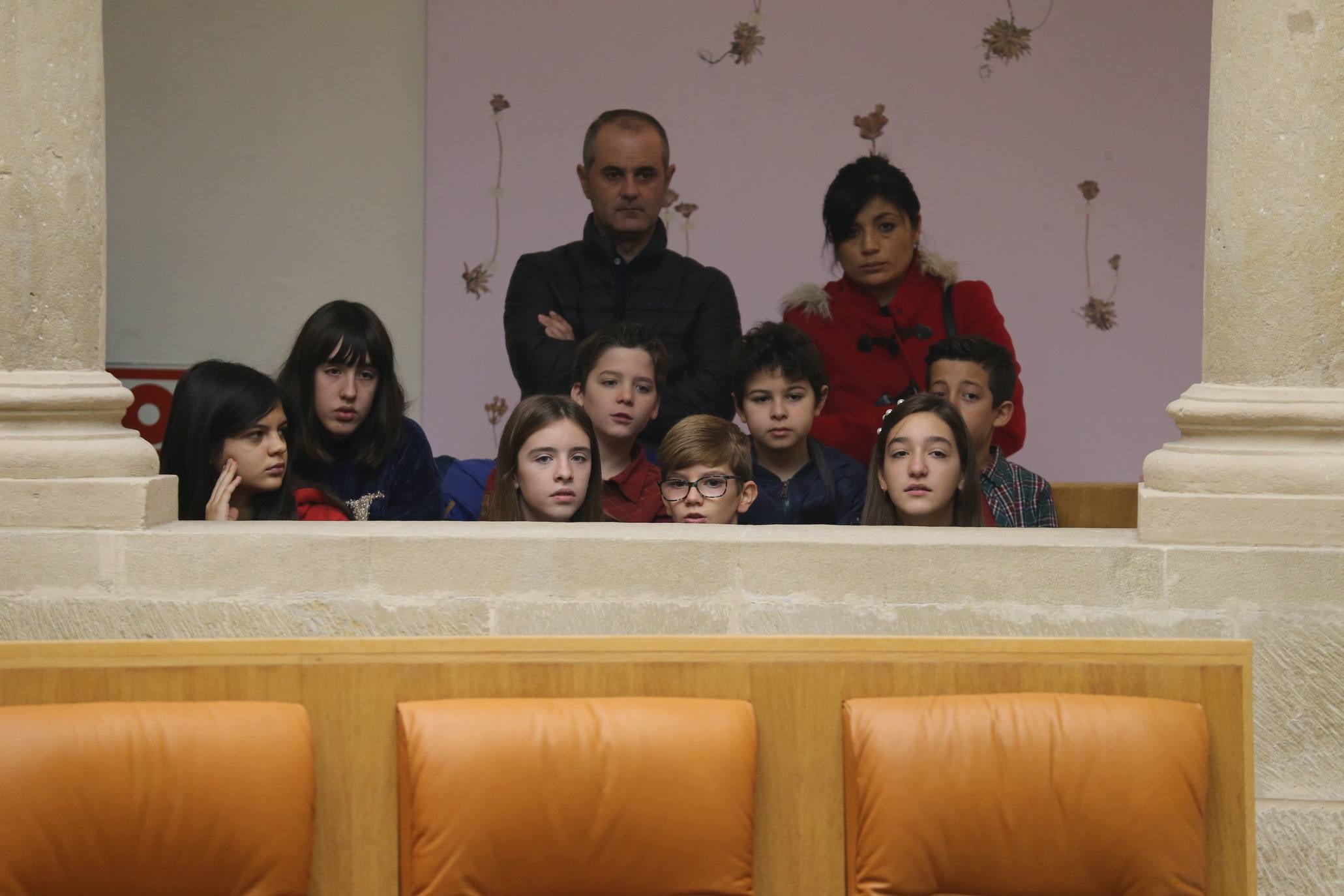 El Parlamento acogió la lectura del Manifiesto con motivo del 30º Aniversario de la Convención sobre los Derechos del Niño por parte del Comité de Unicef en La Rioja.