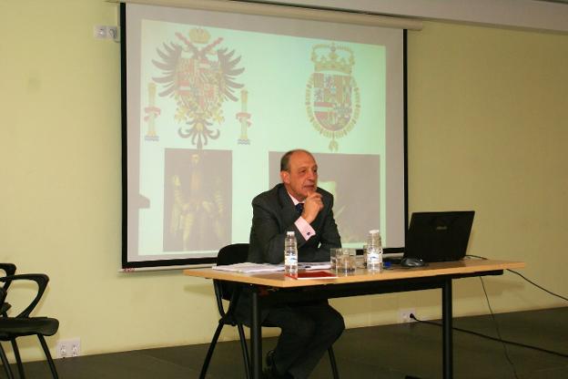 Pedro María Pejenaute, durante la conferencia de ayer en Nájera