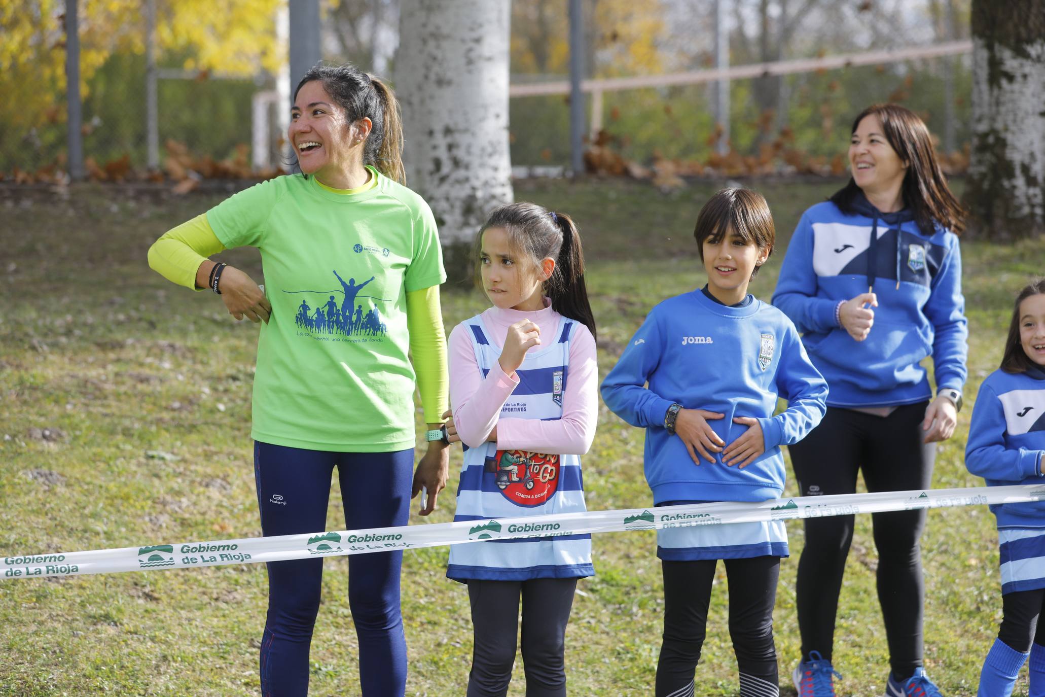 La galería de imágenes de la jornada de Cross en el municipio lo resume todo: mucho ambiente, risas y ejercicio físico en un día muy especial para todos los pequeños guerreros