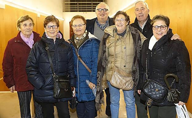 Tere Martínez, Mari Carmen Moreno, Beni Gutiérrez, Manuel Eras, Raquel García, Epifanio Lobato y Ángela Martínez.