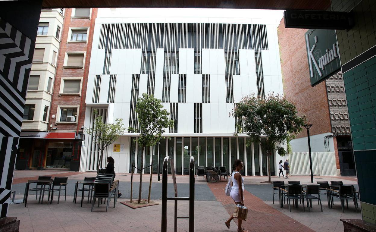 Edificio de la sede de la Seguridad Social en La Rioja. 