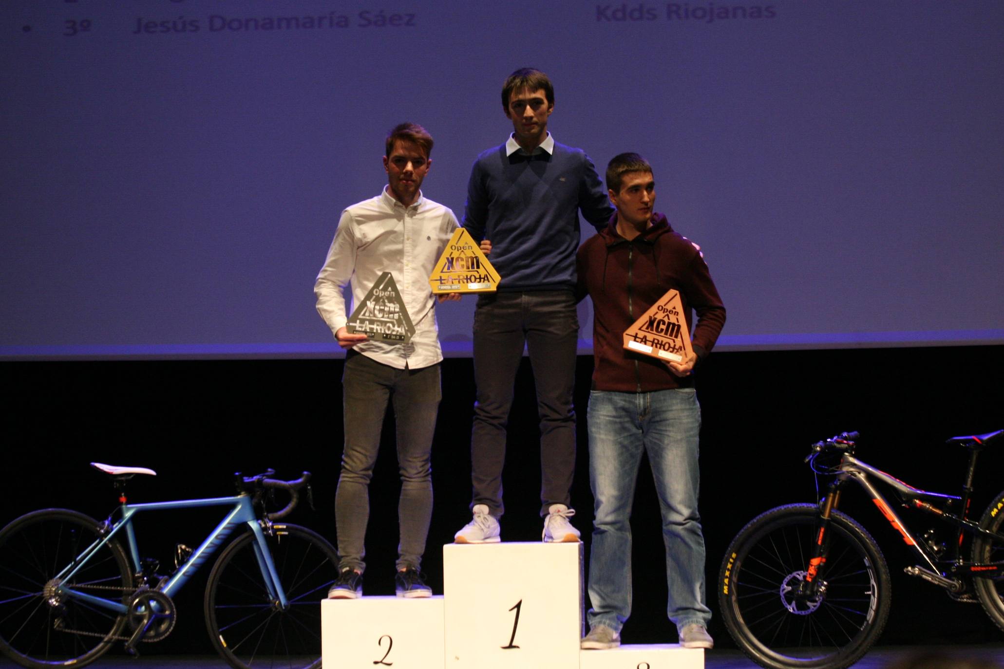 La cita se ha celebrado este sábado en el teatro Cervantes. 