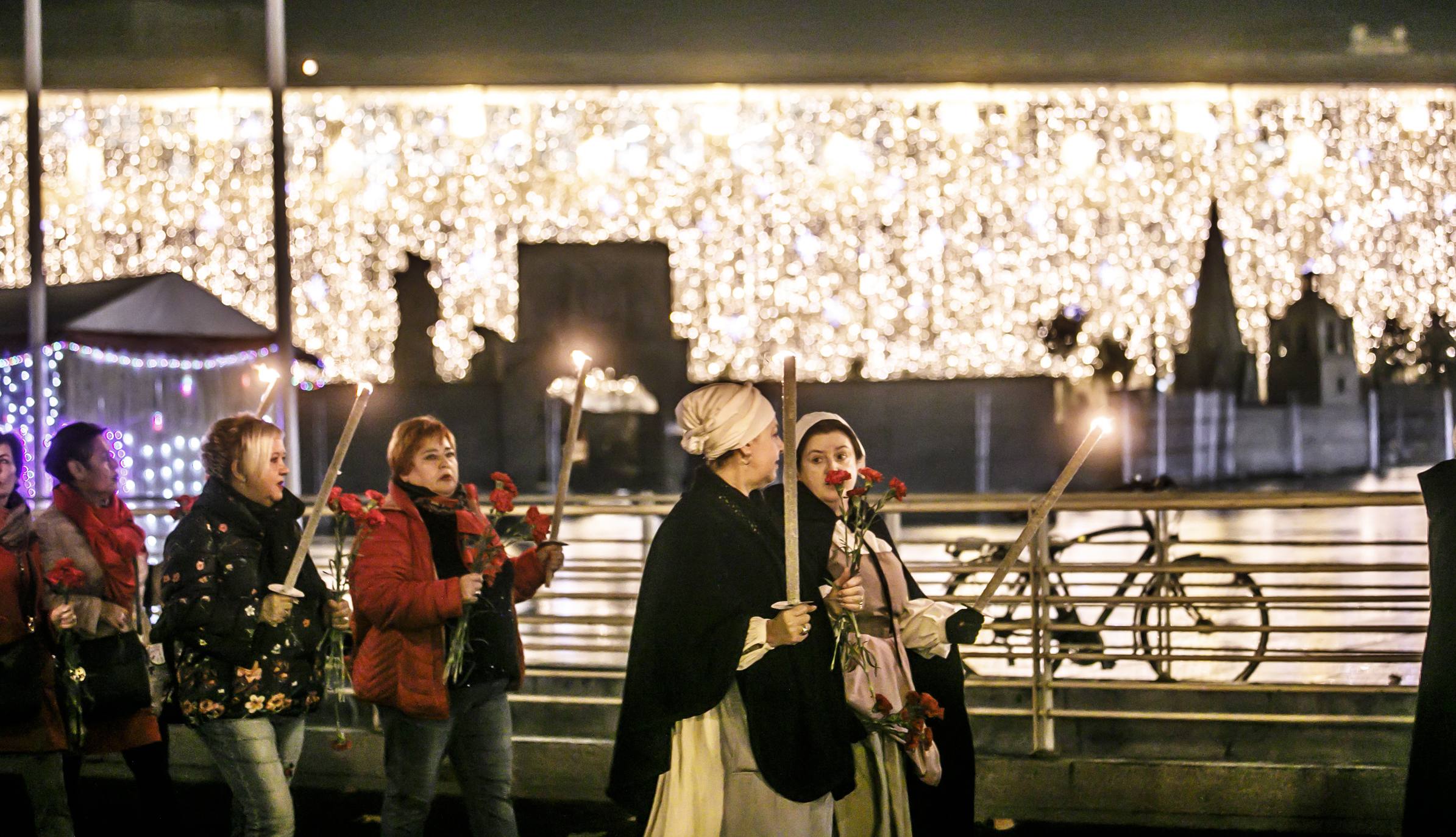 Las vísperas se han celebrado en la iglesia de Santiago