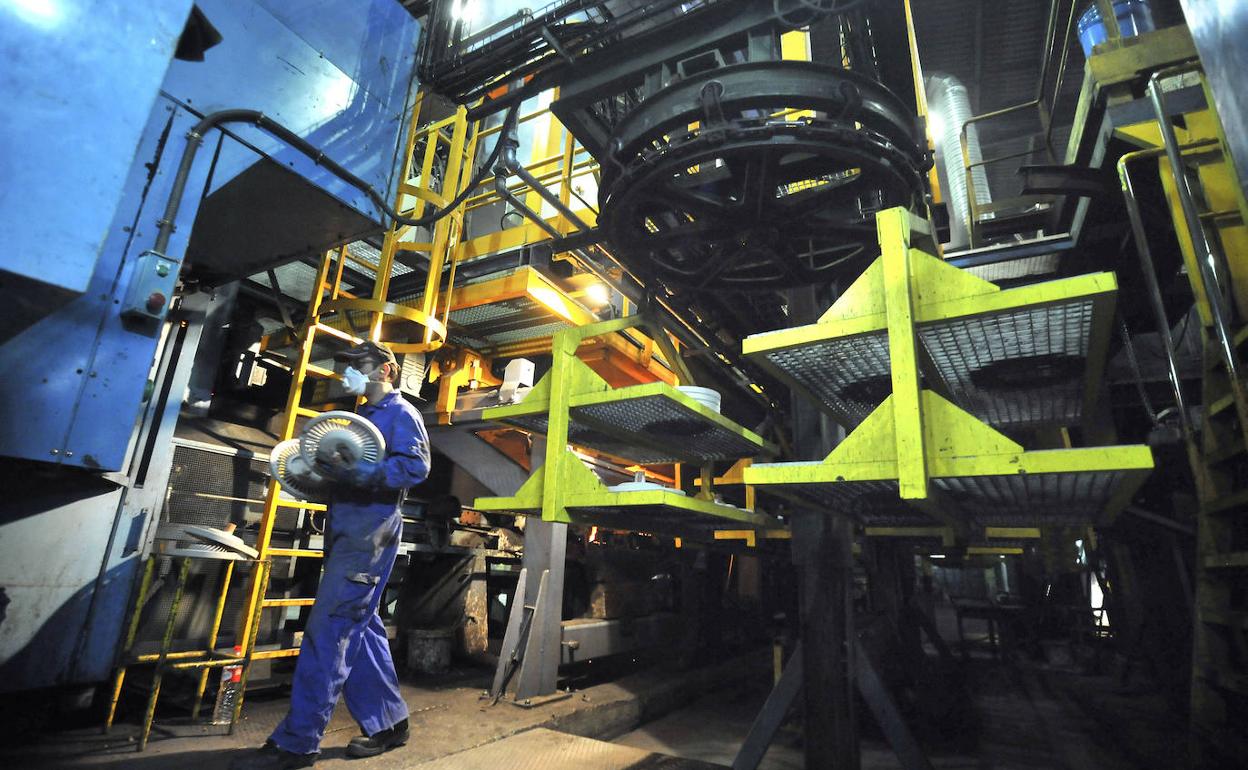 Fábrica de la productora de aluminio Alcoa.