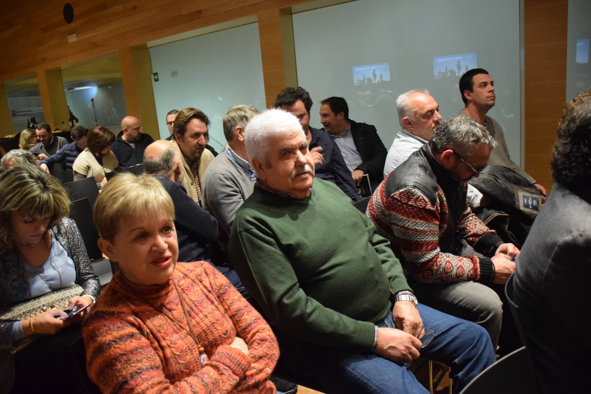 Fotos: Alberto Gil y Antonio Remesal presentan en el Espacio Lagares el libro-guía &#039;Rioja: vinos silenciosos&#039;