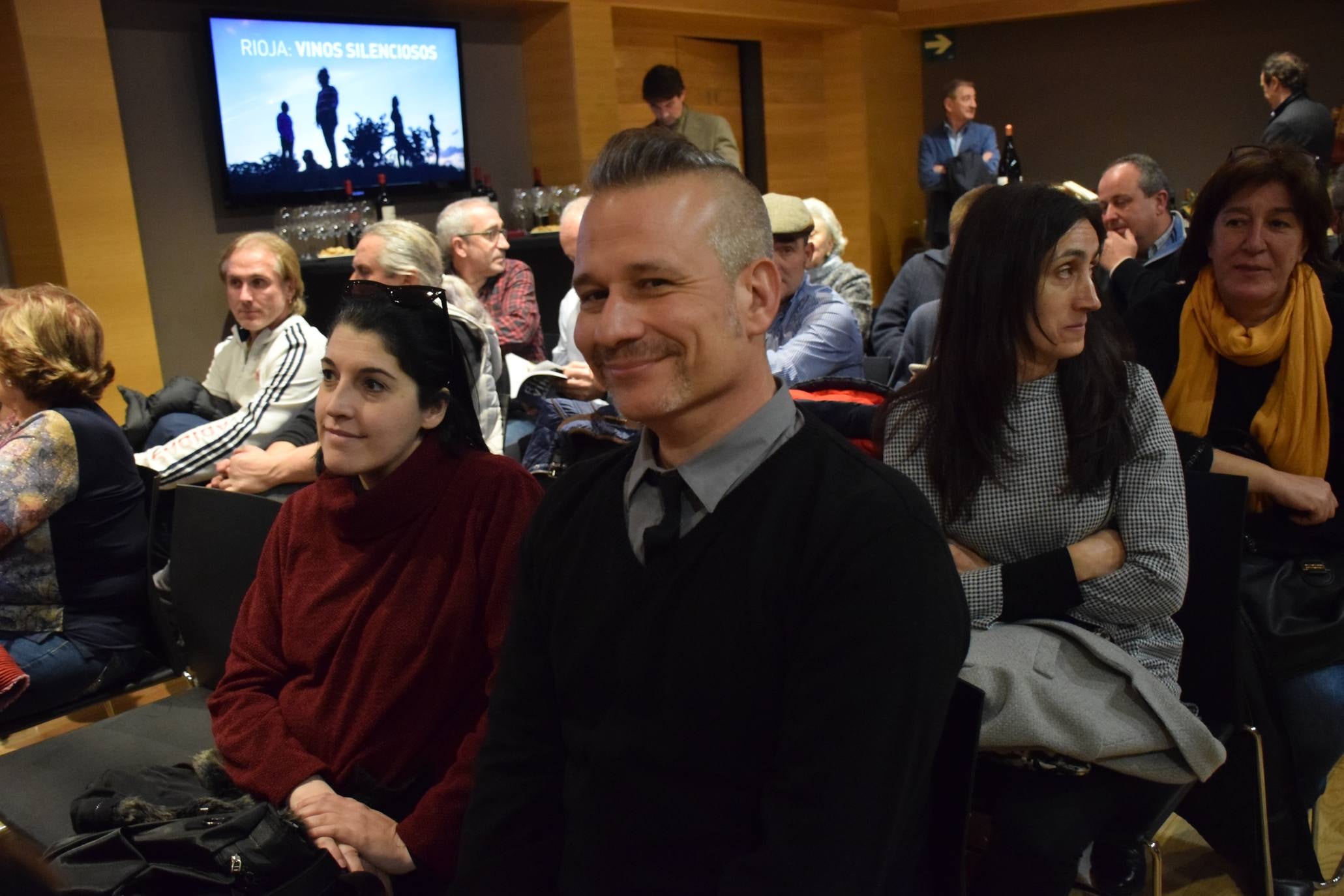 Fotos: Alberto Gil y Antonio Remesal presentan en el Espacio Lagares el libro-guía &#039;Rioja: vinos silenciosos&#039;