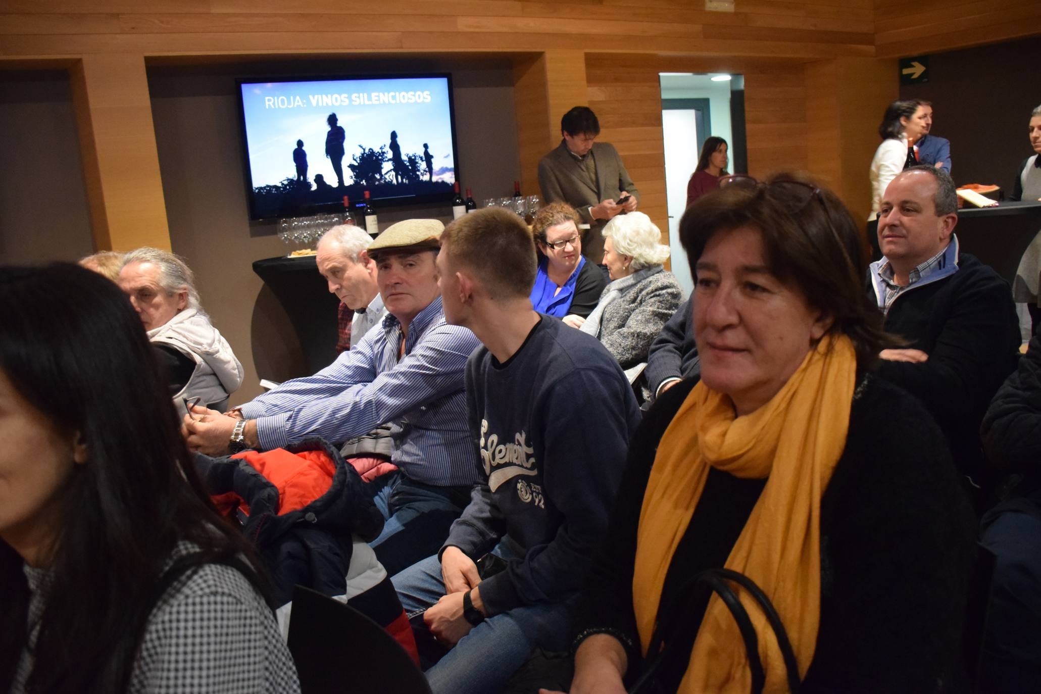 Fotos: Alberto Gil y Antonio Remesal presentan en el Espacio Lagares el libro-guía &#039;Rioja: vinos silenciosos&#039;