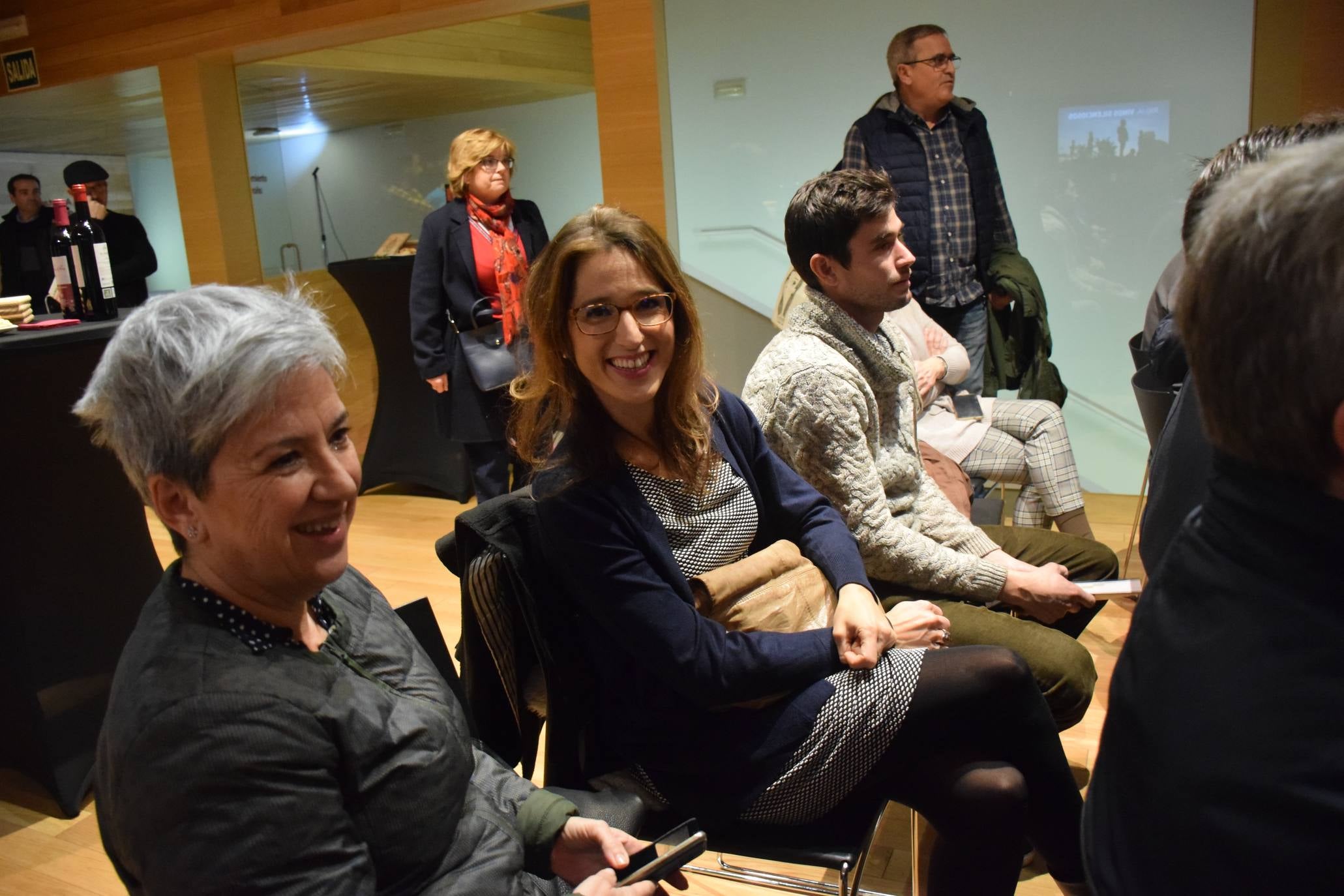 Fotos: Alberto Gil y Antonio Remesal presentan en el Espacio Lagares el libro-guía &#039;Rioja: vinos silenciosos&#039;