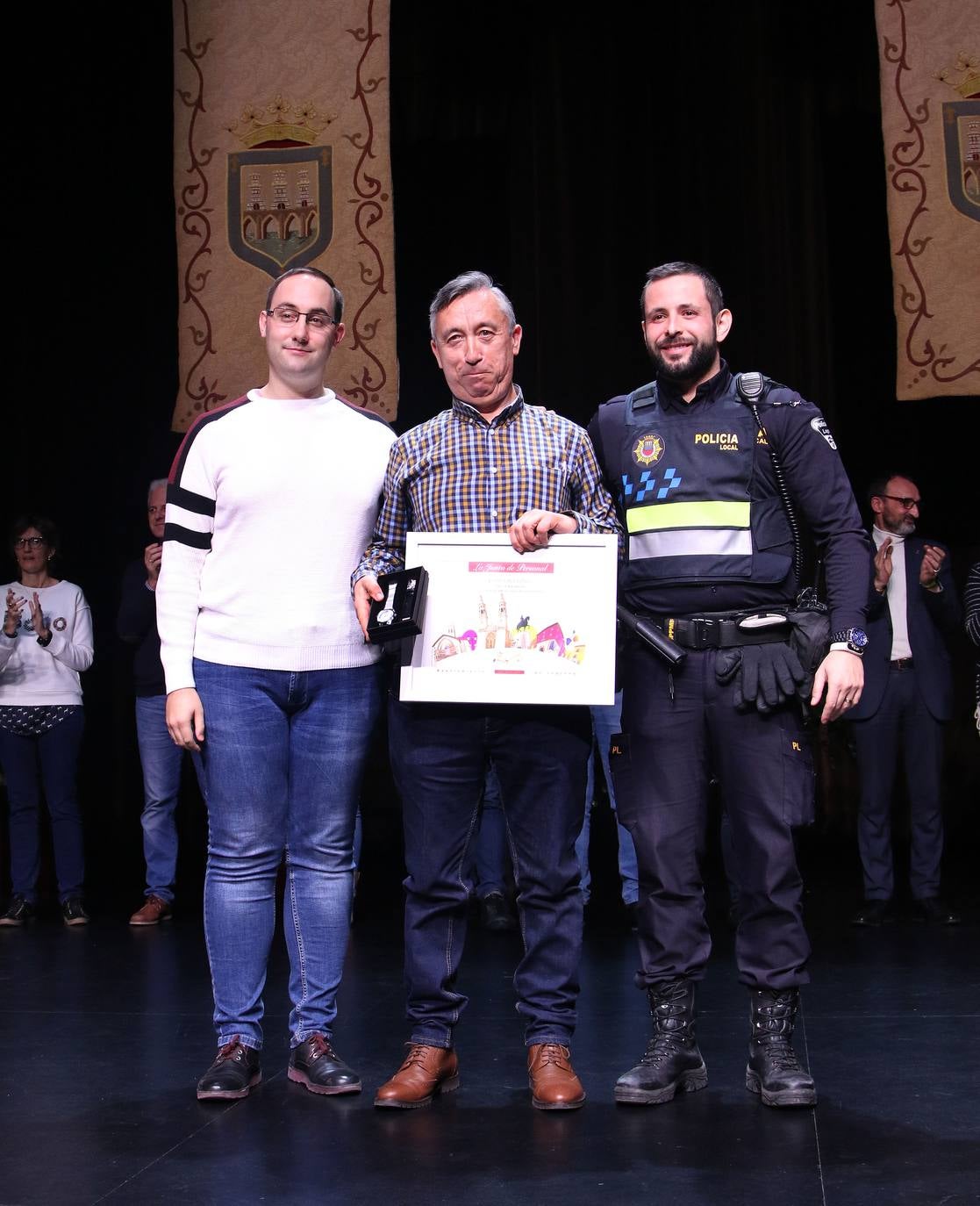 Homenaje a los funcionarios municipales jubilados de Logroño