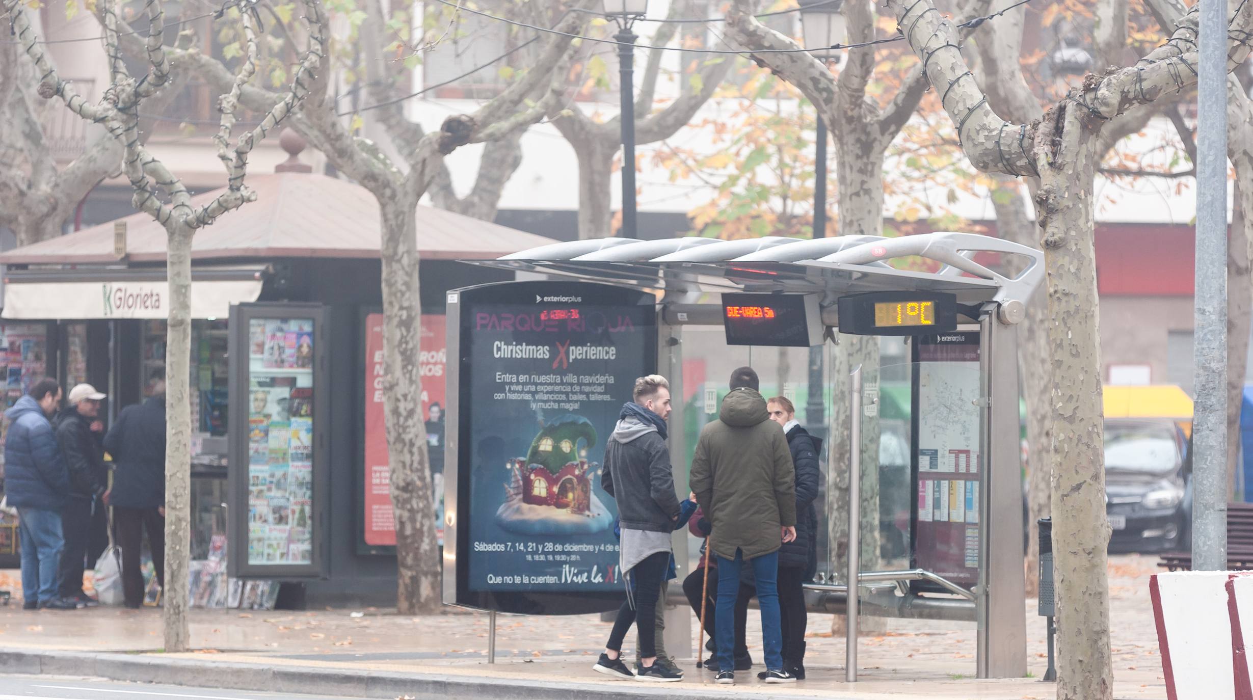 Galería de imágenes de este domingo en la A-12, LR-42, en el mercadillo de Las Norias, en el cuarto puente y en zona centro de Logroño.