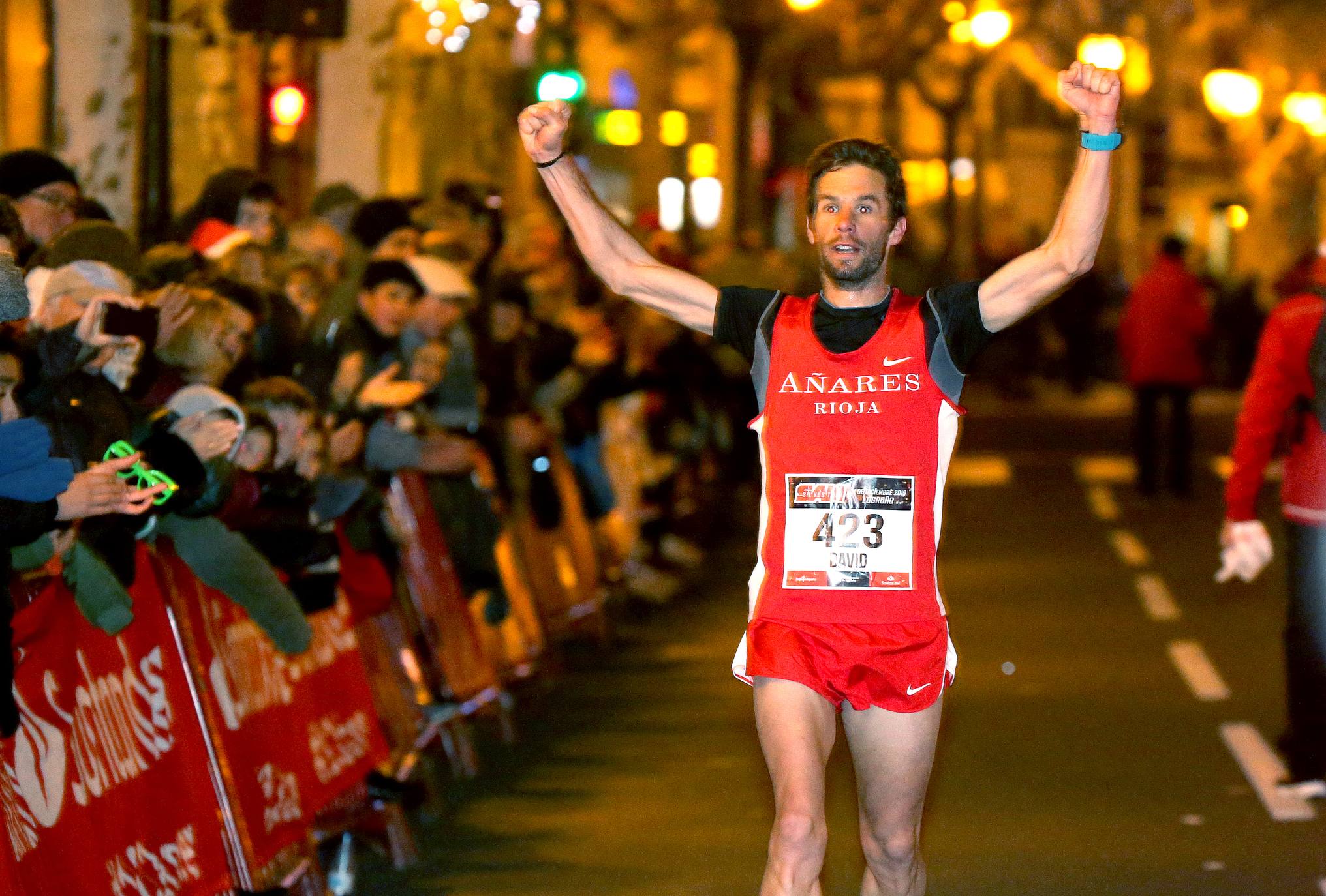 David Martínez y Marta Castroviejo ganan la San Silvestre de Logroño