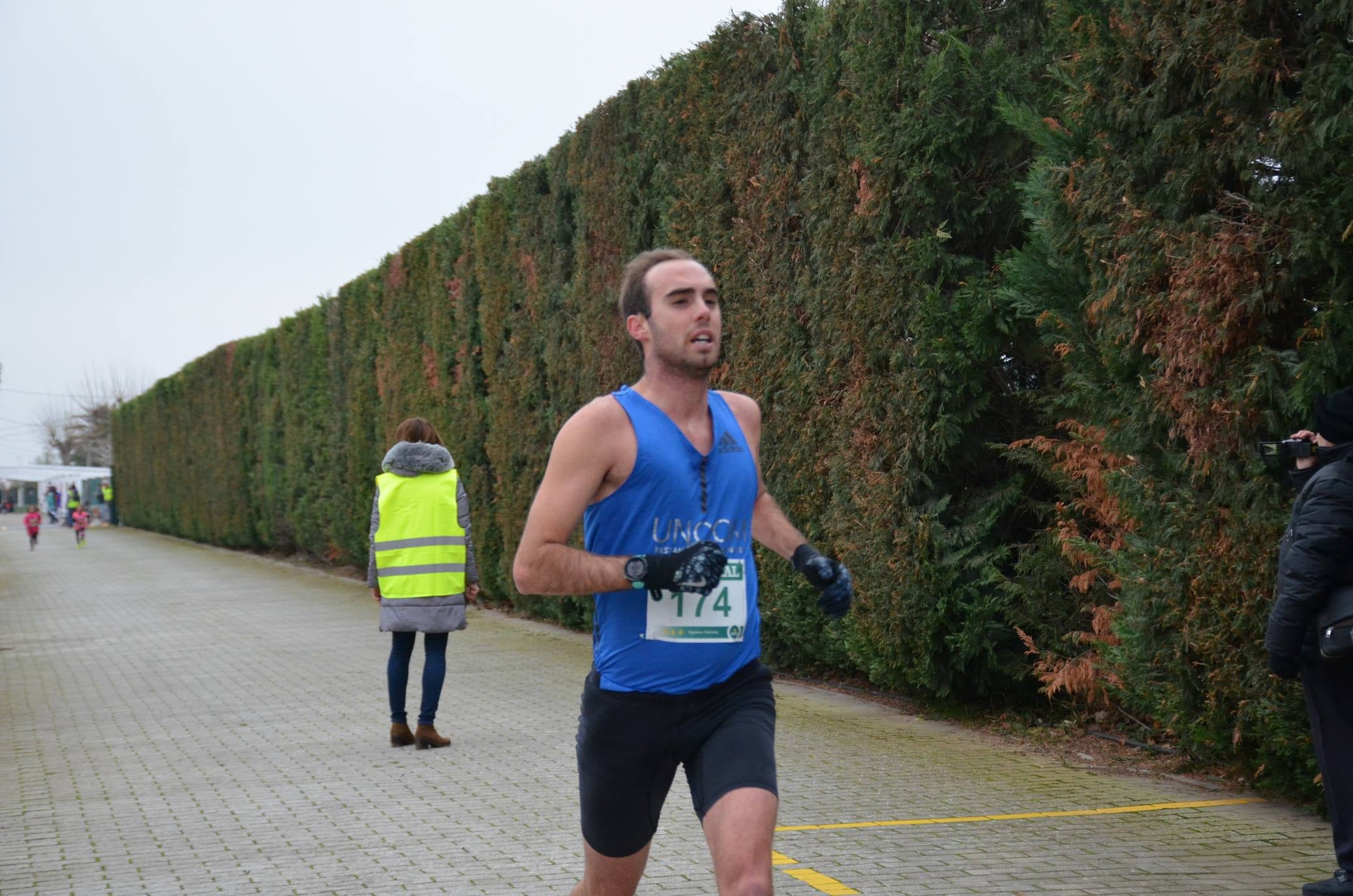 Humor y disfraces en la San Silvestre de Calahorra