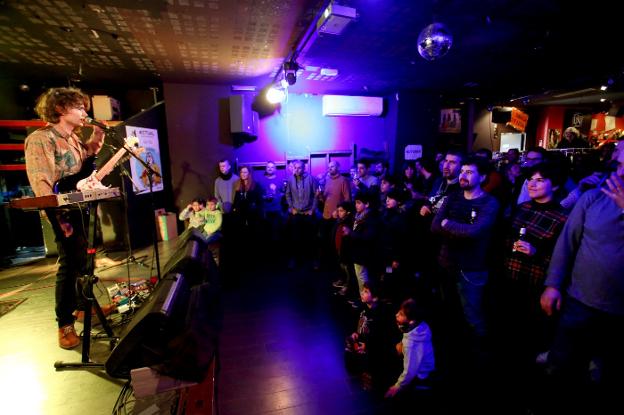 Guerra de bandas. La sala Biribay fue el escenario para la contienda musical.