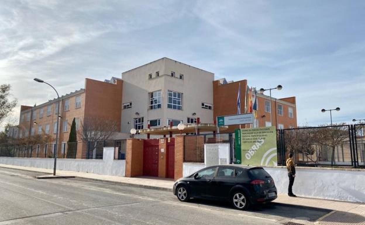 Instituto Camilo José Cela de Campillos (Málaga), donde tuvo lugar el suceso.