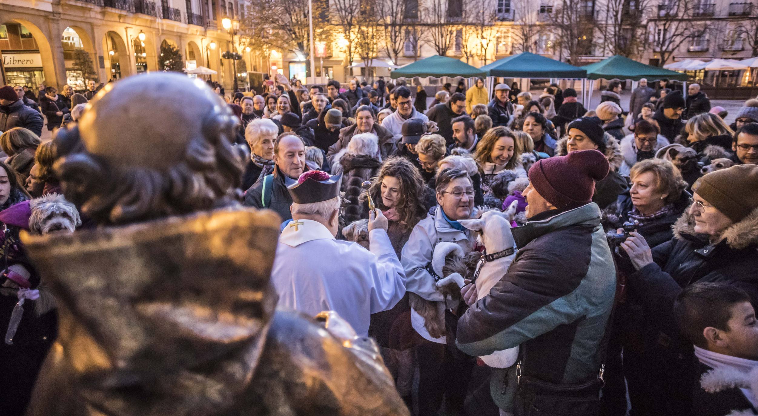 Bendición de los animales en Logroño en el día de San Antón