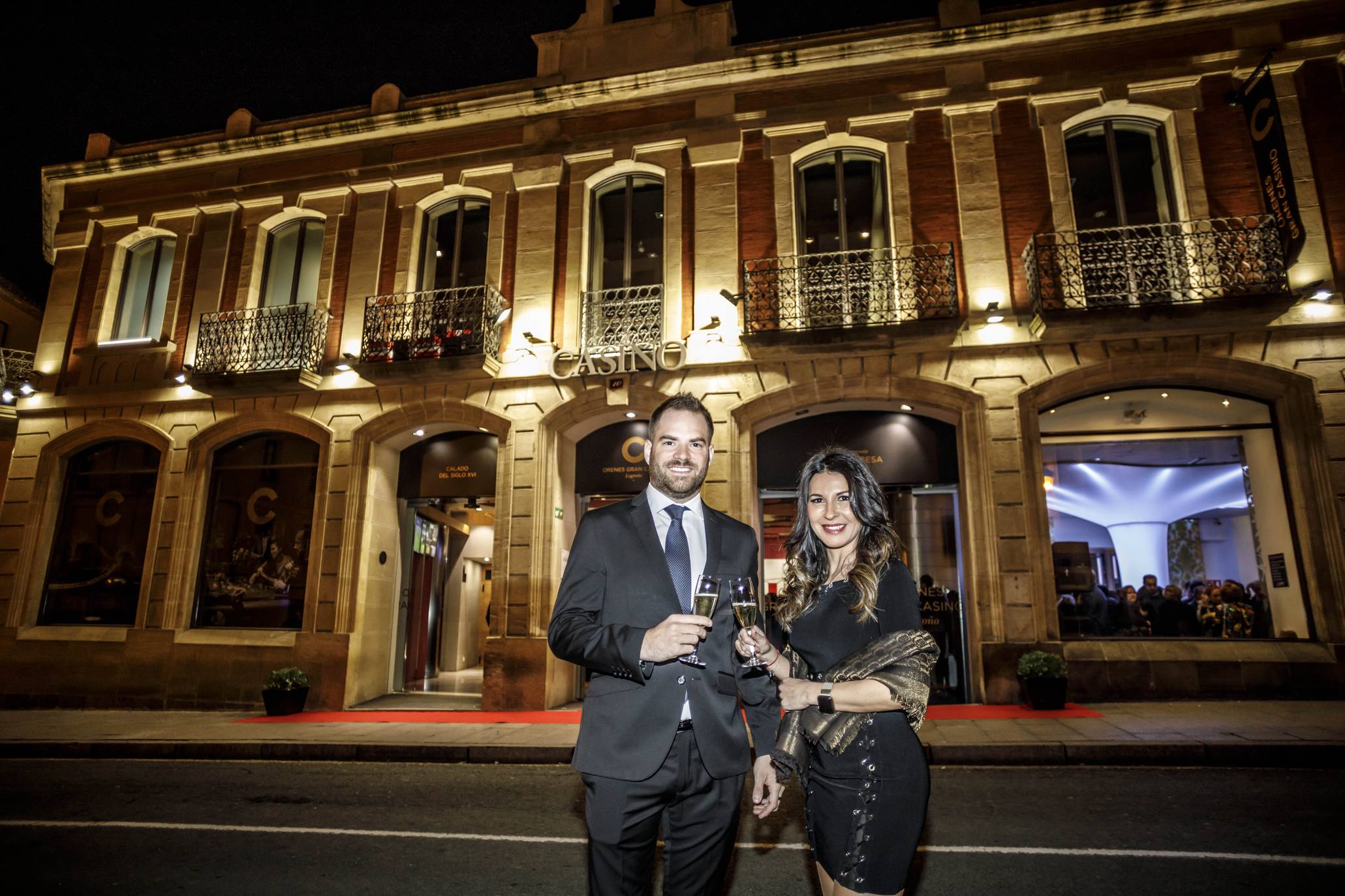 El grupo Orenes dio por inaugurada ayer la nueva vida del negocio de la calle Sagasta para convertirlo en un complejo de ocio