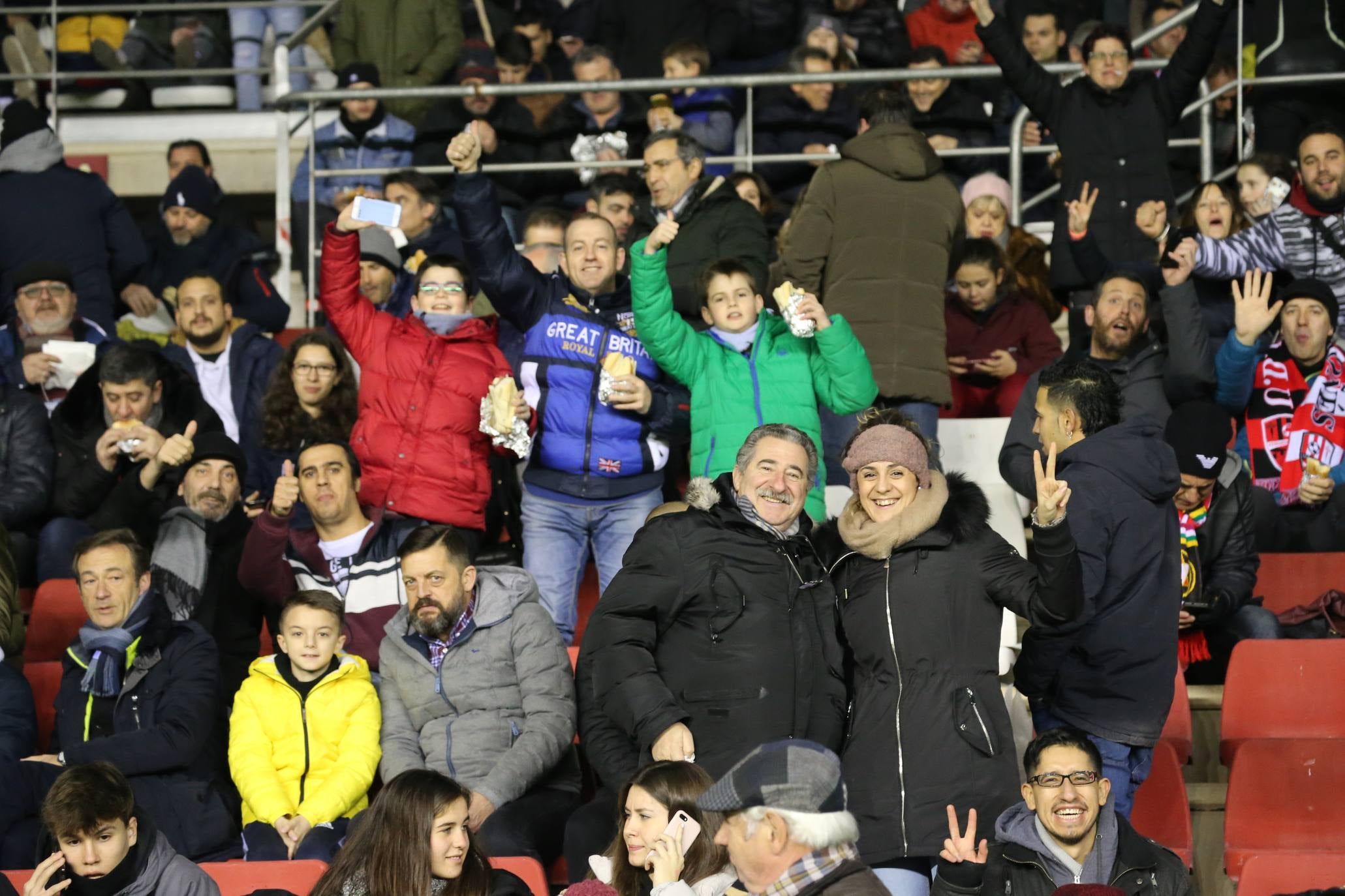 Más de 11.000 espectadores se han dado cita en el Campo Municipal