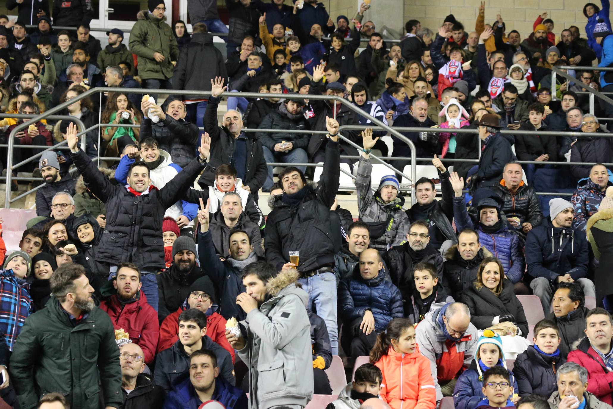 Más de 11.000 espectadores se han dado cita en el Campo Municipal