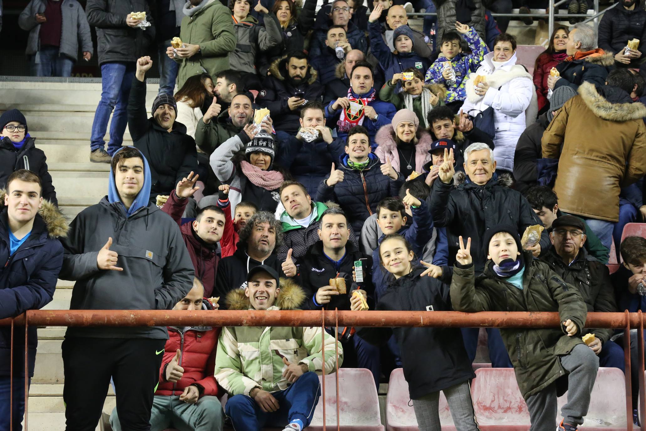 Más de 11.000 espectadores se han dado cita en el Campo Municipal