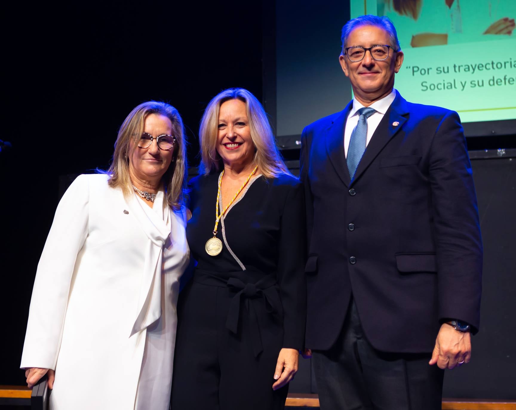 El Colegio Oficial de Médicos de La Rioja entrega sus galardones