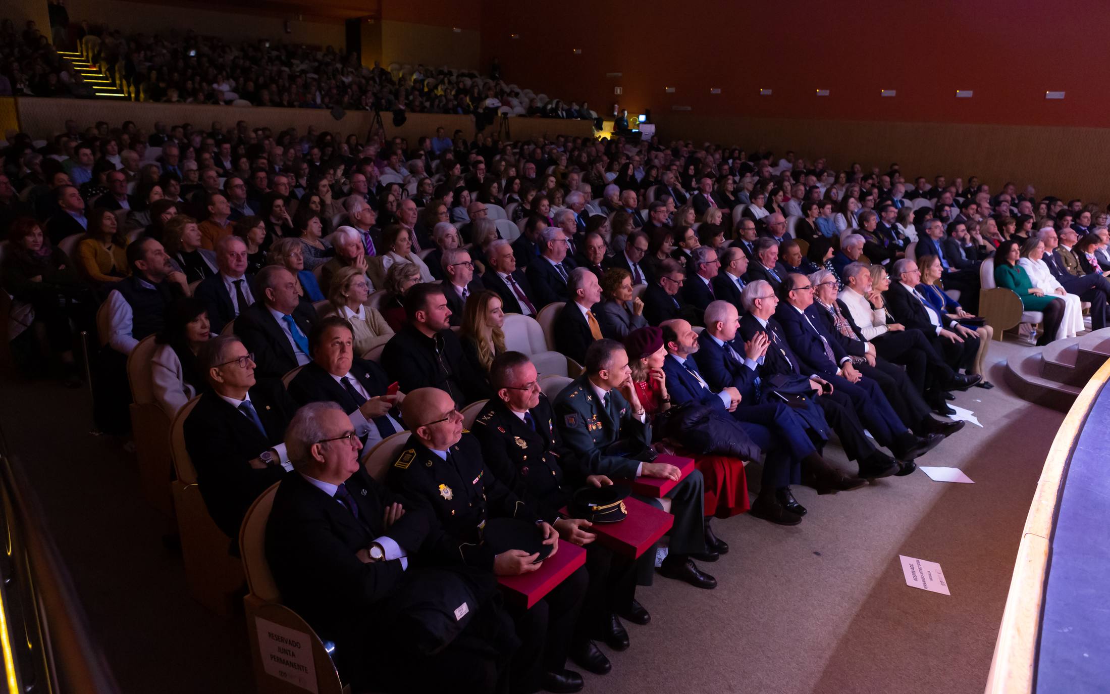 El Colegio Oficial de Médicos de La Rioja entrega sus galardones