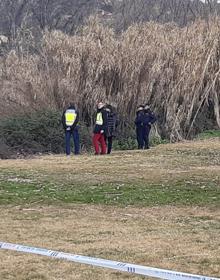 Imagen secundaria 2 - Rescatado del Ebro el cuerpo de la abuela de la niña hallada muerta en Los Bracos