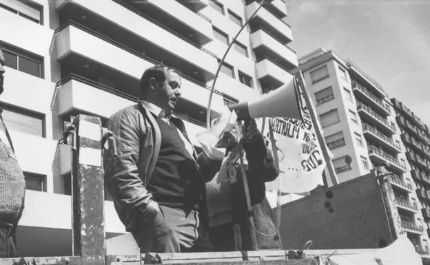 José Ángel Alegría, líder de ARAG, durante una protesta en Logroño. :: L.R.