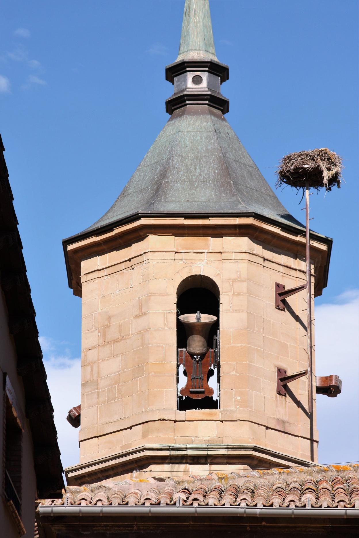 Las cuatro campanas repican otra vez, ya como nuevas. :: F. D. 